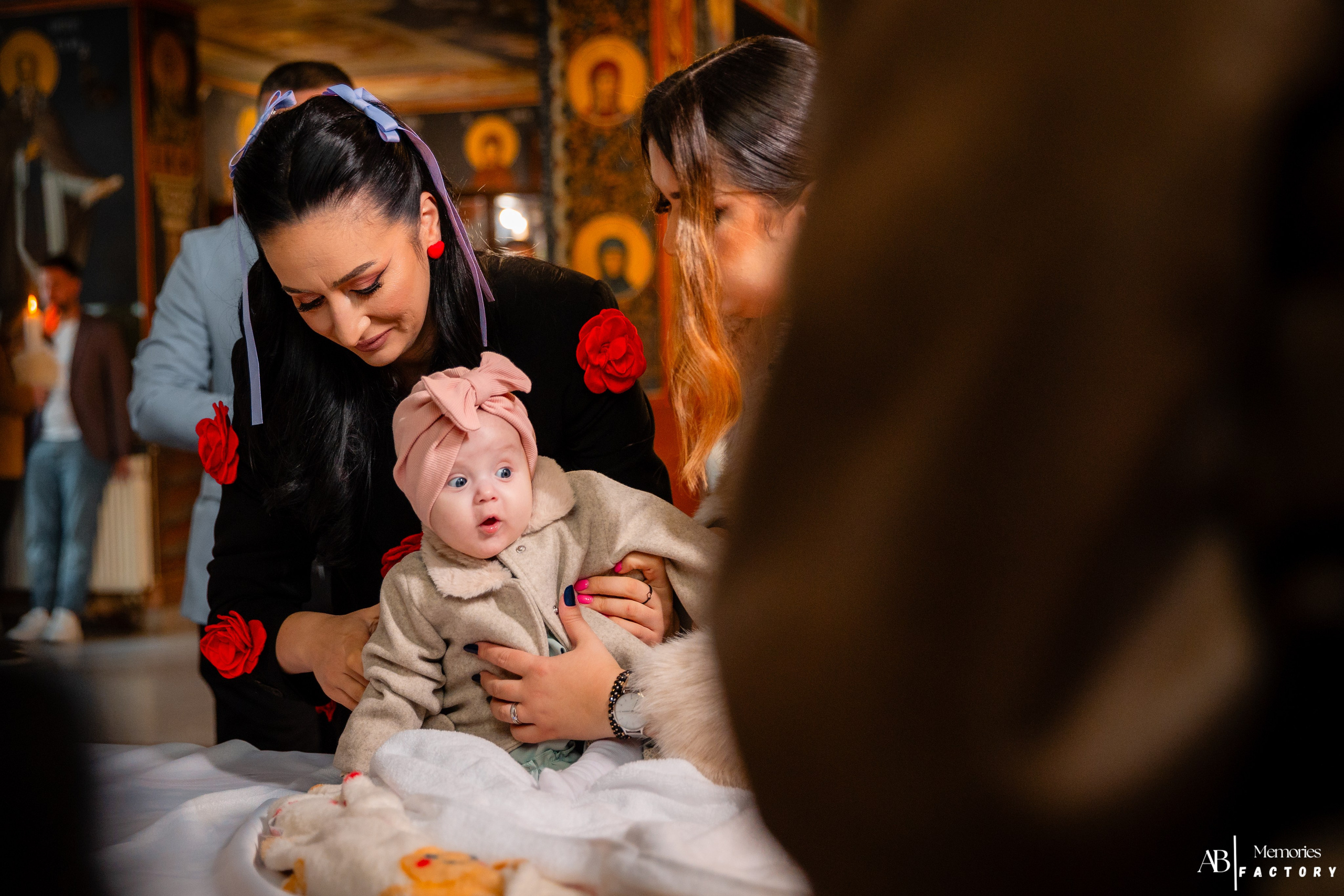 Baptism | Luna Maria. Bordeiionutfotograf