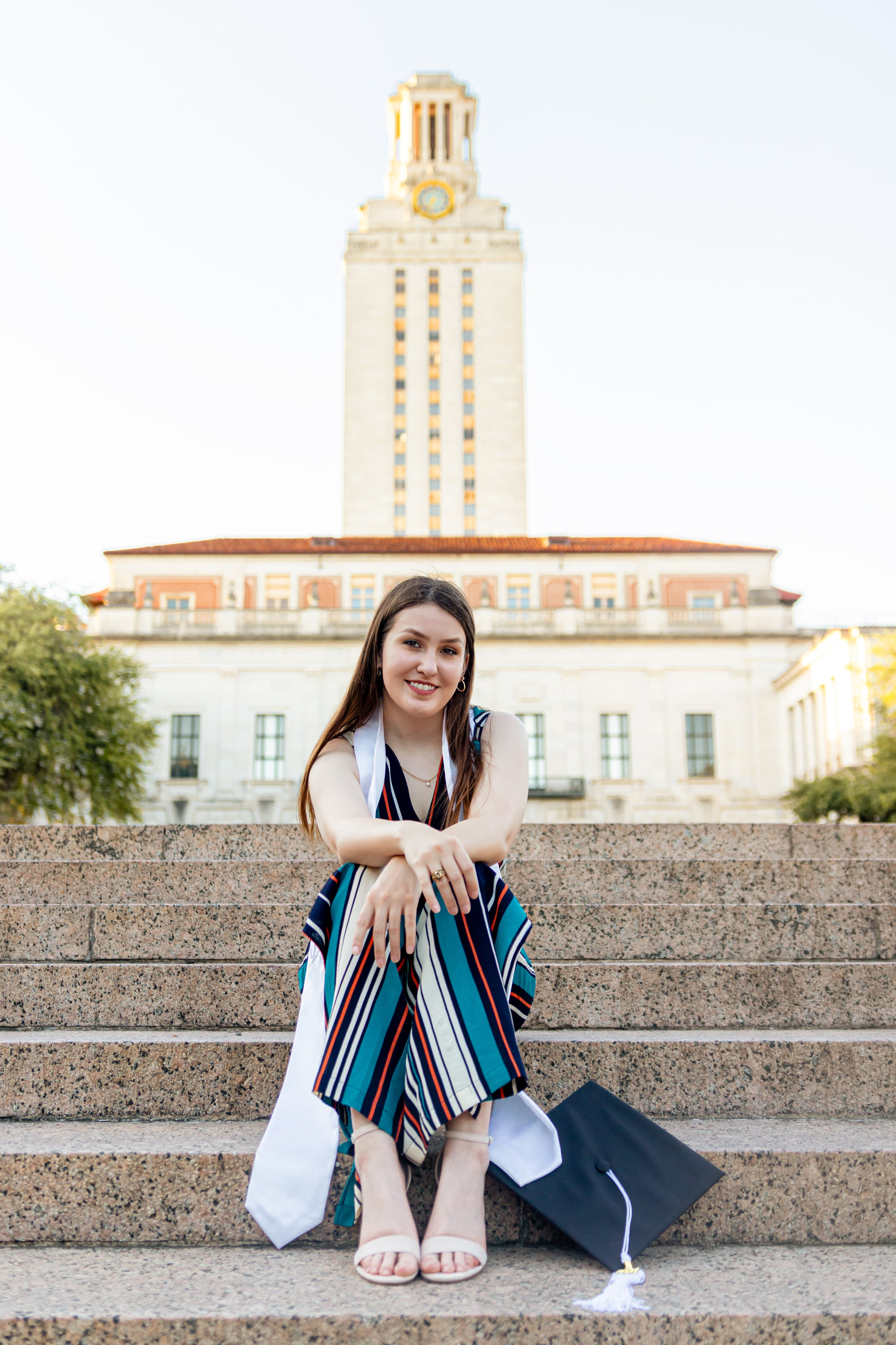 Kayla’s senior photoshoot at the University of Texas Austin