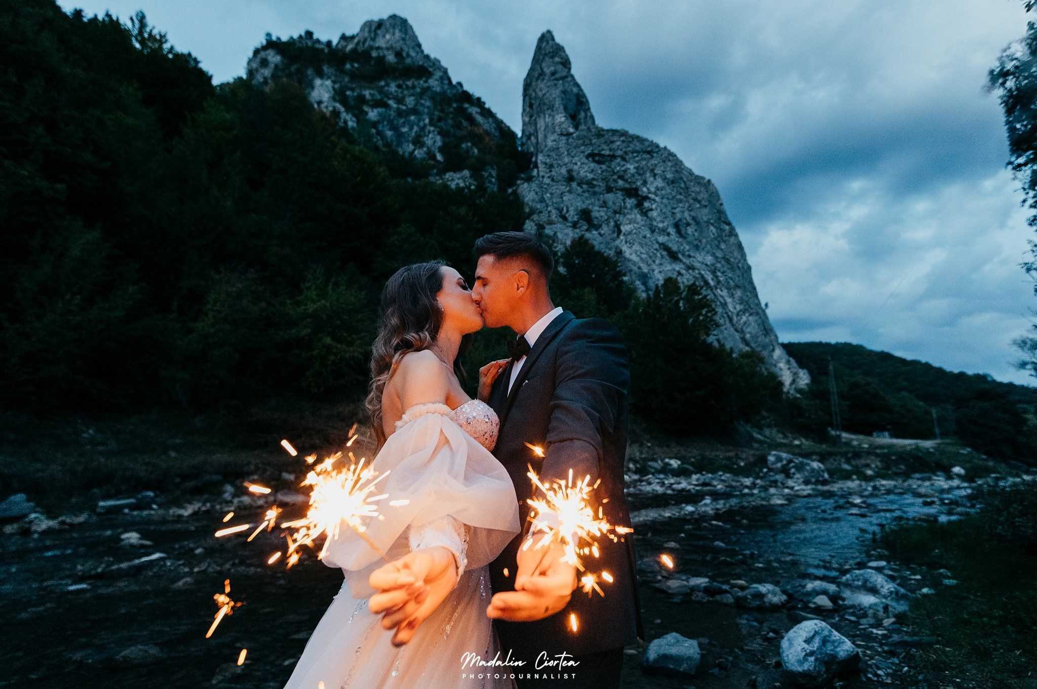 Trash the Dress - Cristina și Ștefan. Mădălin Ciortea - fotograf de nuntă și de familie | Dream Art Events