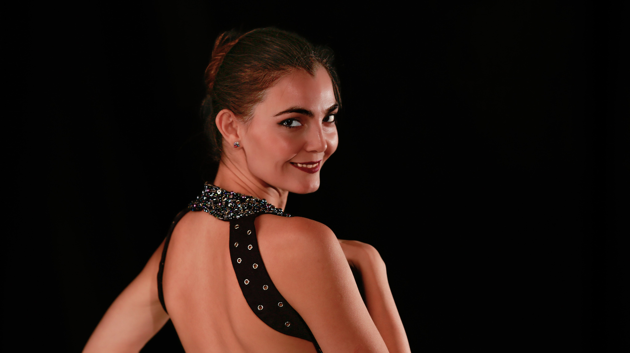 Maria Pustovit. Portret photographer in Switzerland Artur Magpie