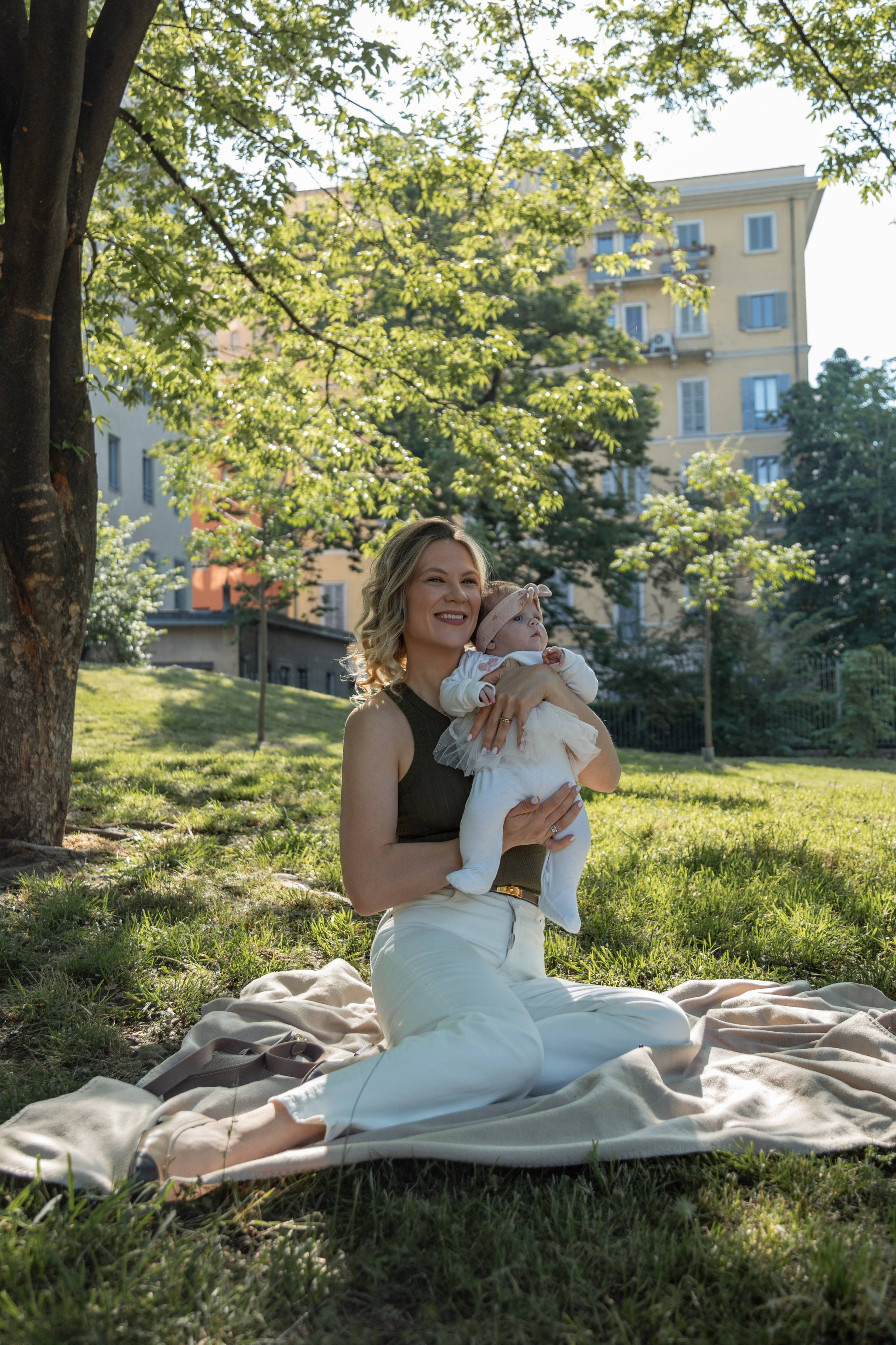 Kira and Family. Photographer in Milan |Mila Pro Photo
