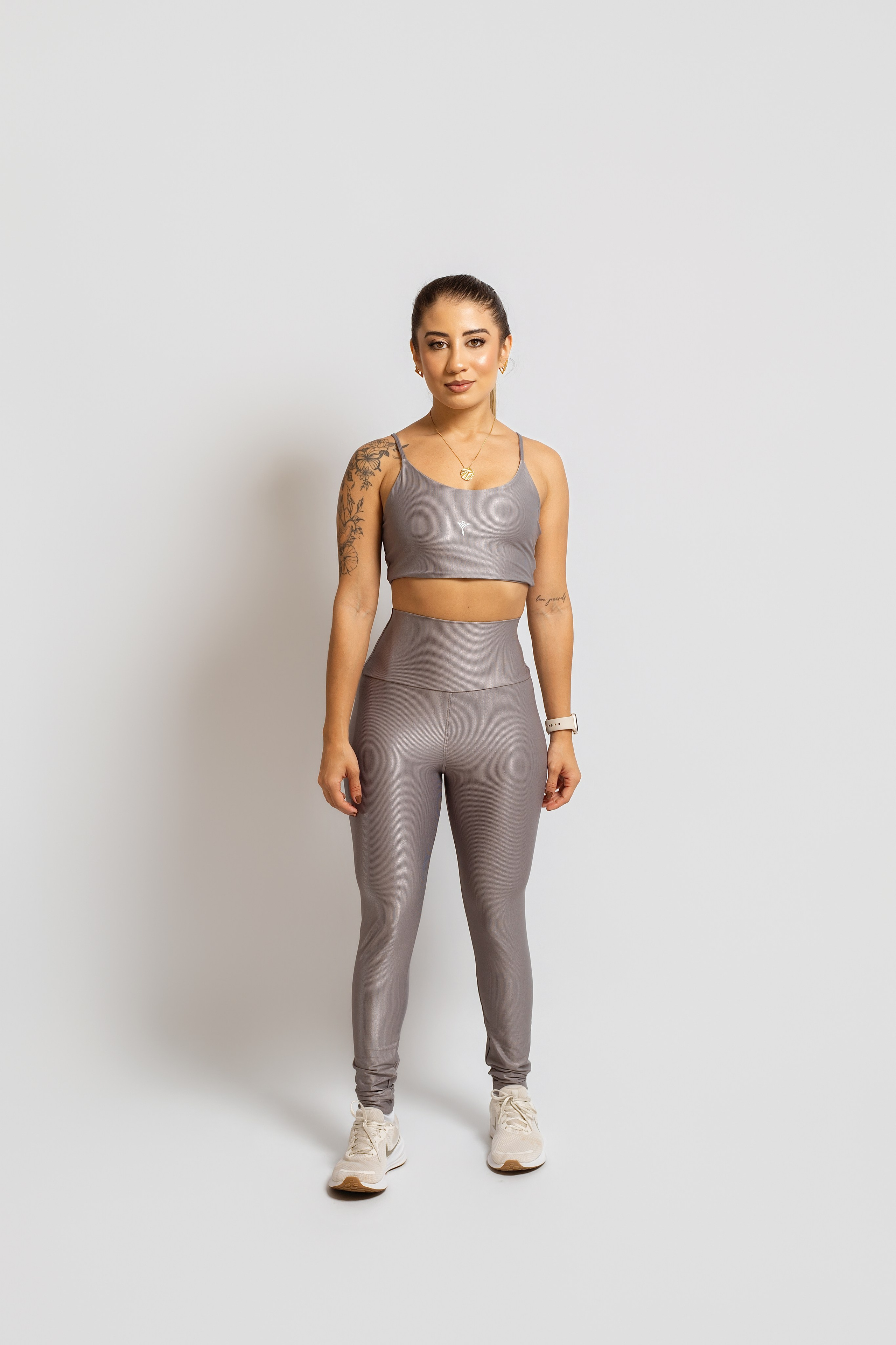 LUME FITWEAR. Eu Talyssa Mendonça (Fotógrafa, Goiânia — GO)