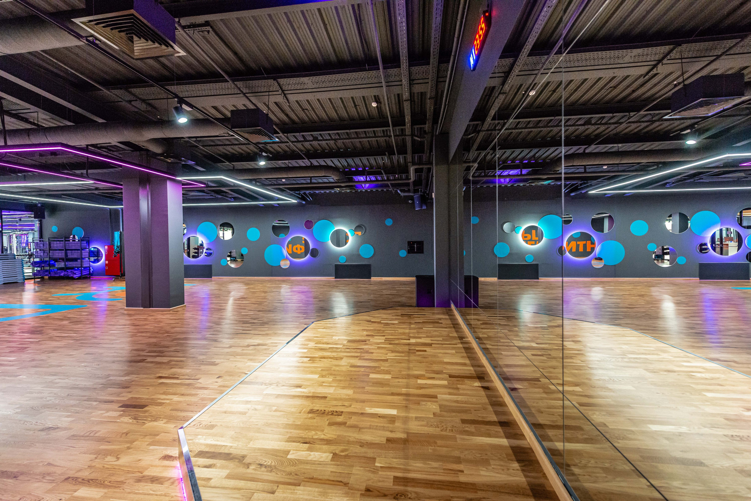 Фитнес-клуб DDX Fitness в Некрасовке. ФОТОГРАФ МЕКСИКА КИНТАНА-РОО