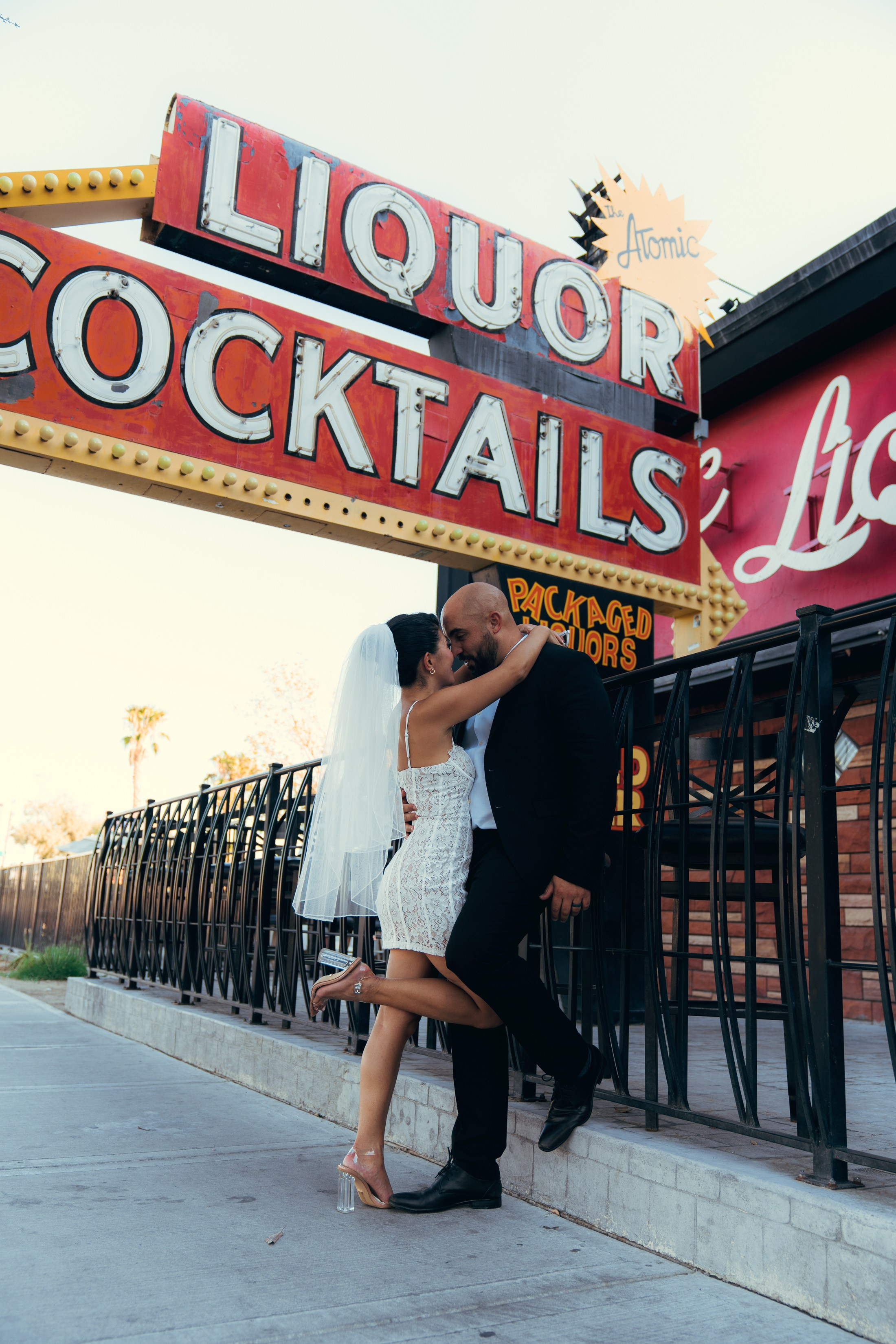 Bo San&Elliot. Wedding & elopement photographer Viktoriya Kravtsov. Las Vegas