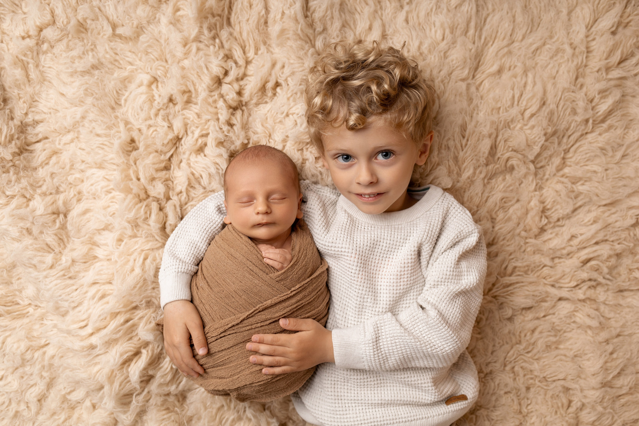 Neugeborene. Neugeborene- Schwangerschaft- und Kinder Fotografin in Lehre