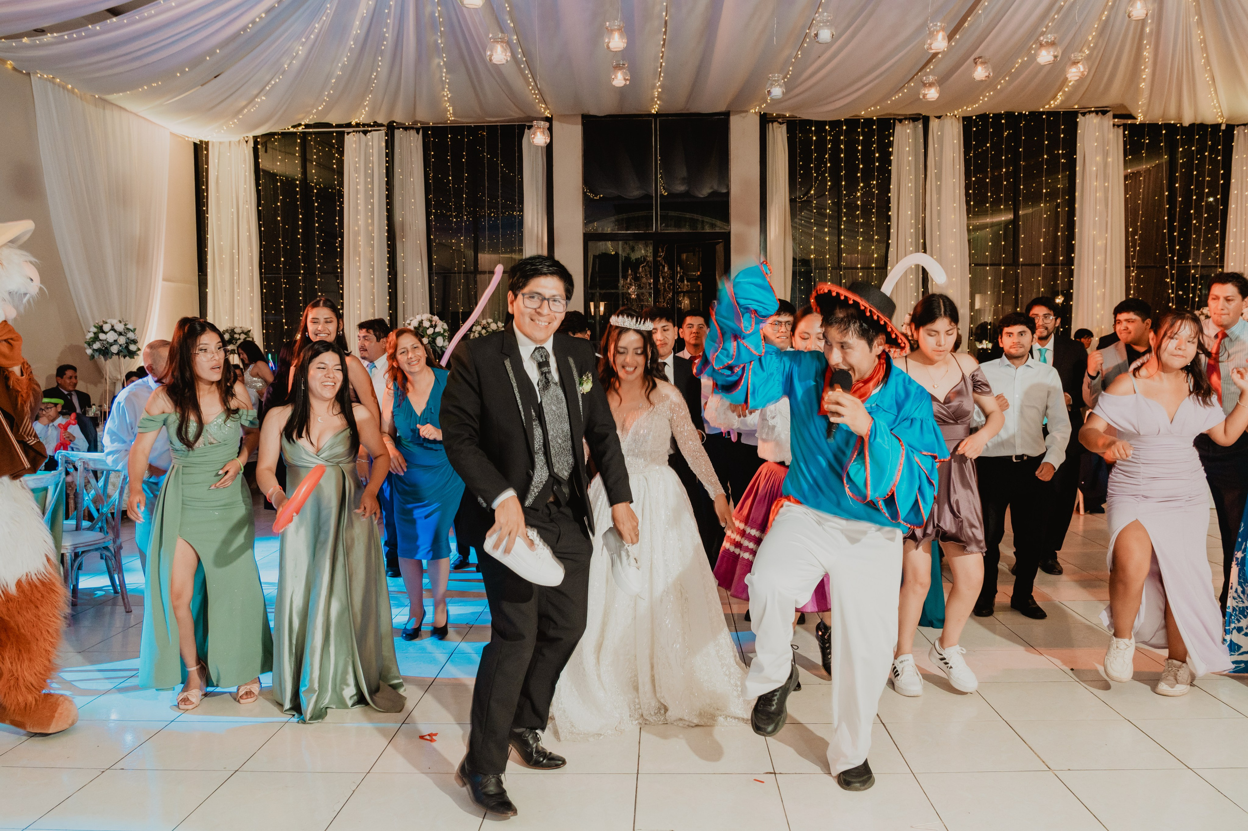 FERNANDO + MARIBEL | BODA RELIGIOSA. Studio KVTA | Fotografía y Video de Bodas en Arequipa