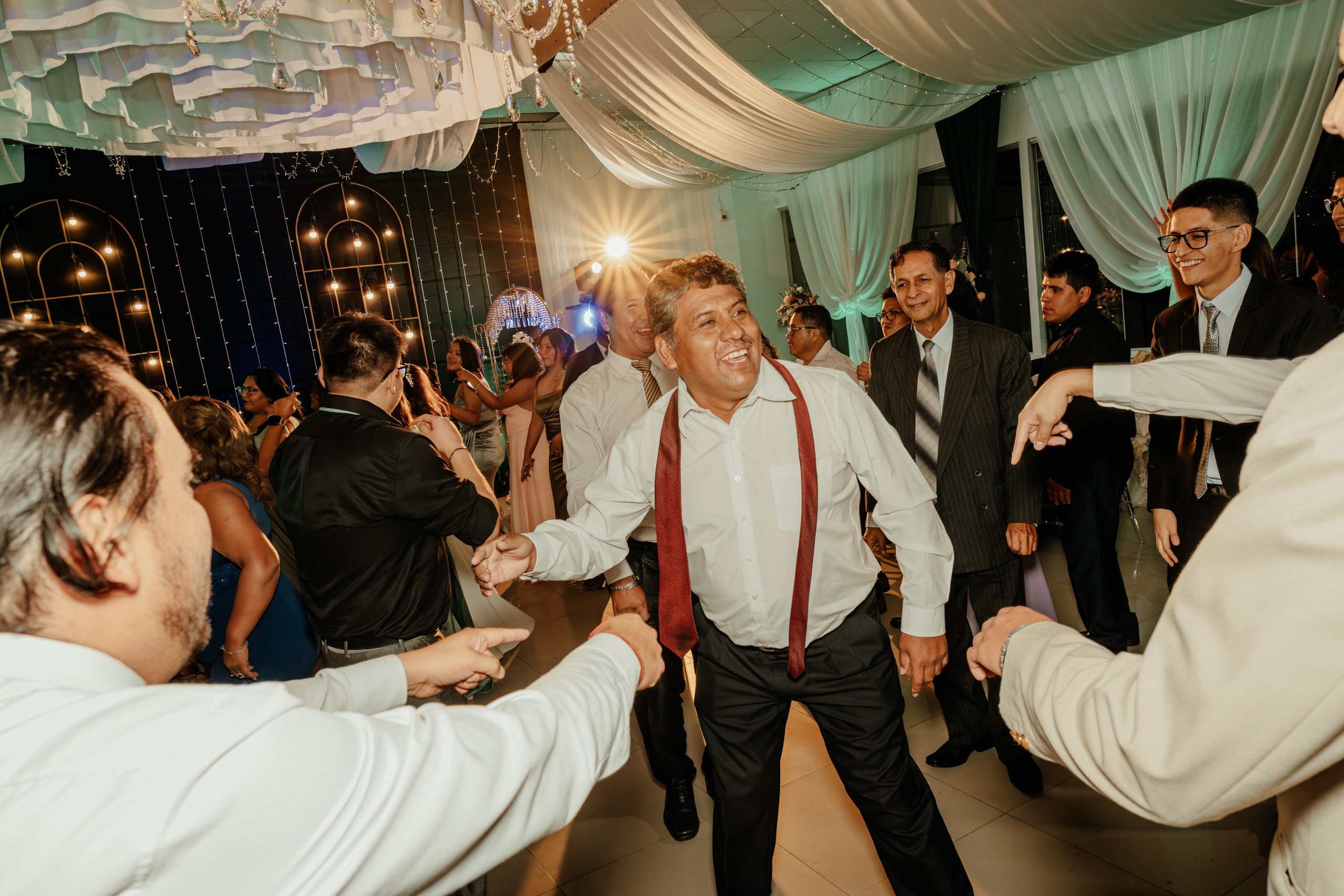 ANGIE + MANUEL BODA RELIGIOSA. Studio KVTA | Fotografía y Video de Bodas en Arequipa