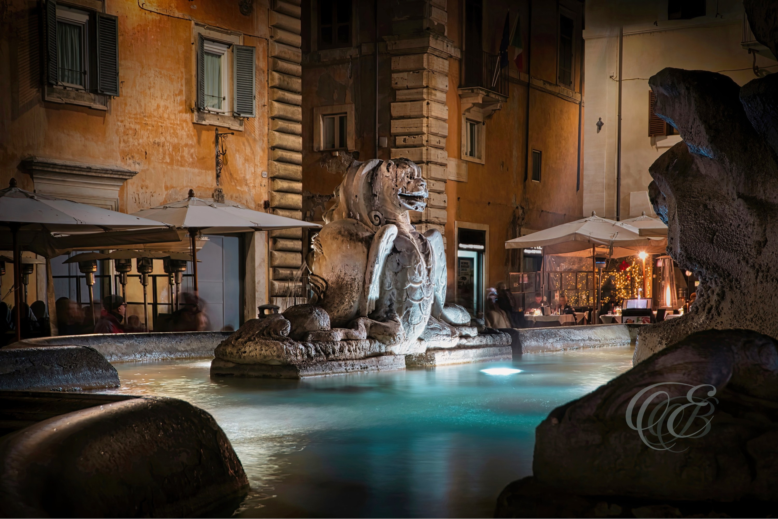 Rome Italy - Piazza della Rotonda at night - Eduardo Bartoli Fine Art Photography - Piazza della Rotonda at night in Rome, Italy – fine art photography by Eduardo Bartoli.
