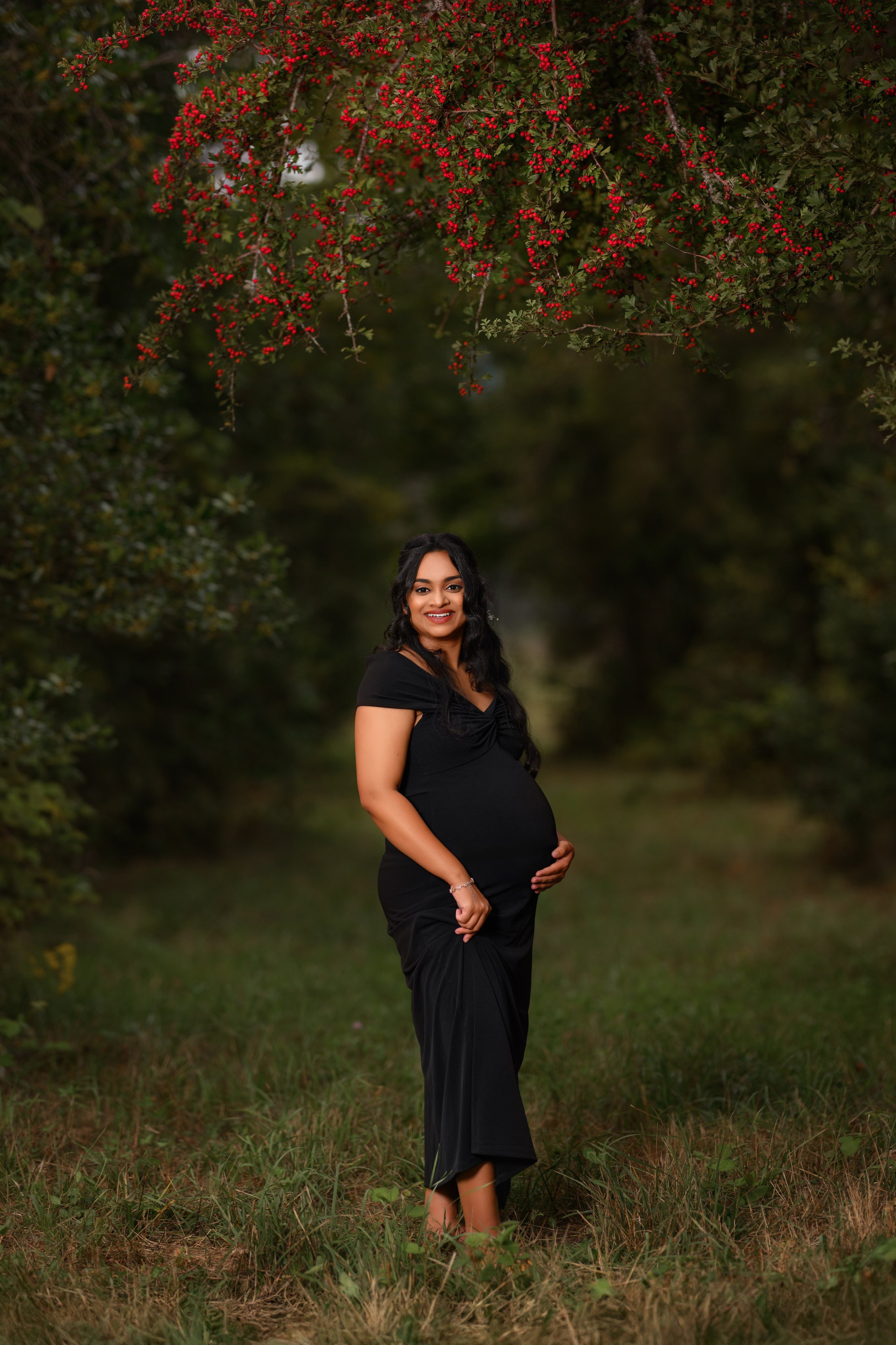 Grisha with her husband. Wedding & family photography in Seattle area. Helen Michelle photographer