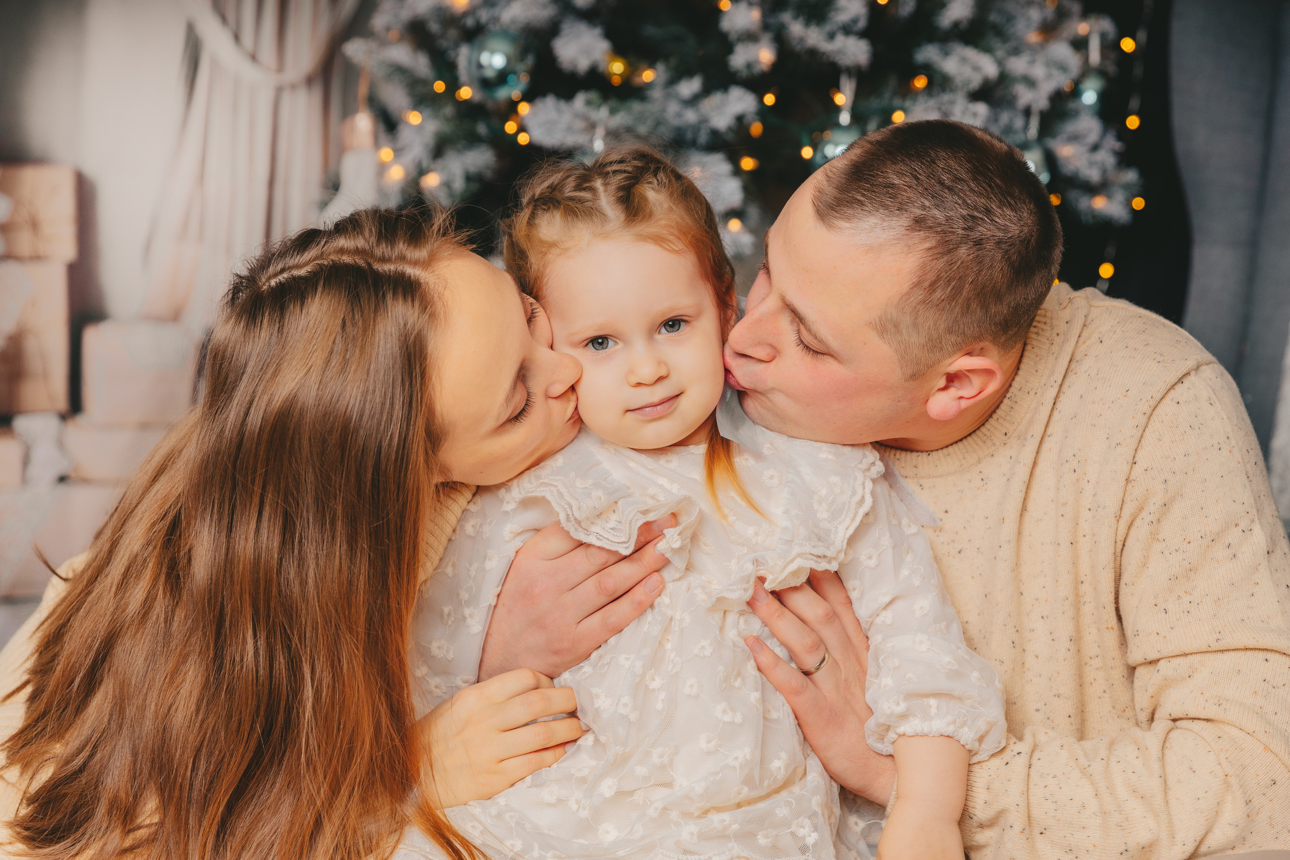 CHRISTMAS MINIS. Professional Photography in Austin, TX — Family, Newborn, Maternity