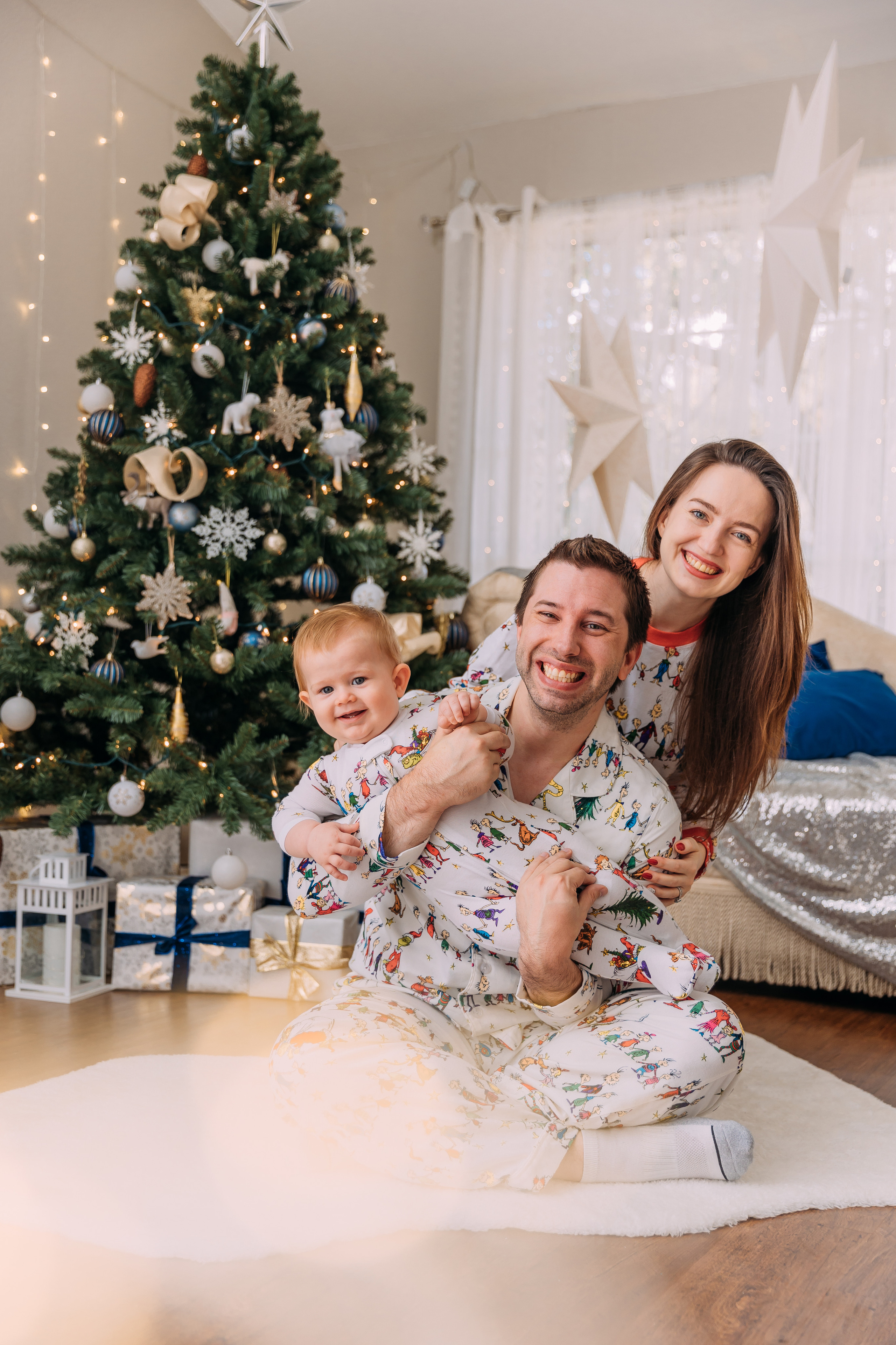 CHRISTMAS MINIS. Professional Photography in Austin, TX — Family, Newborn, Maternity