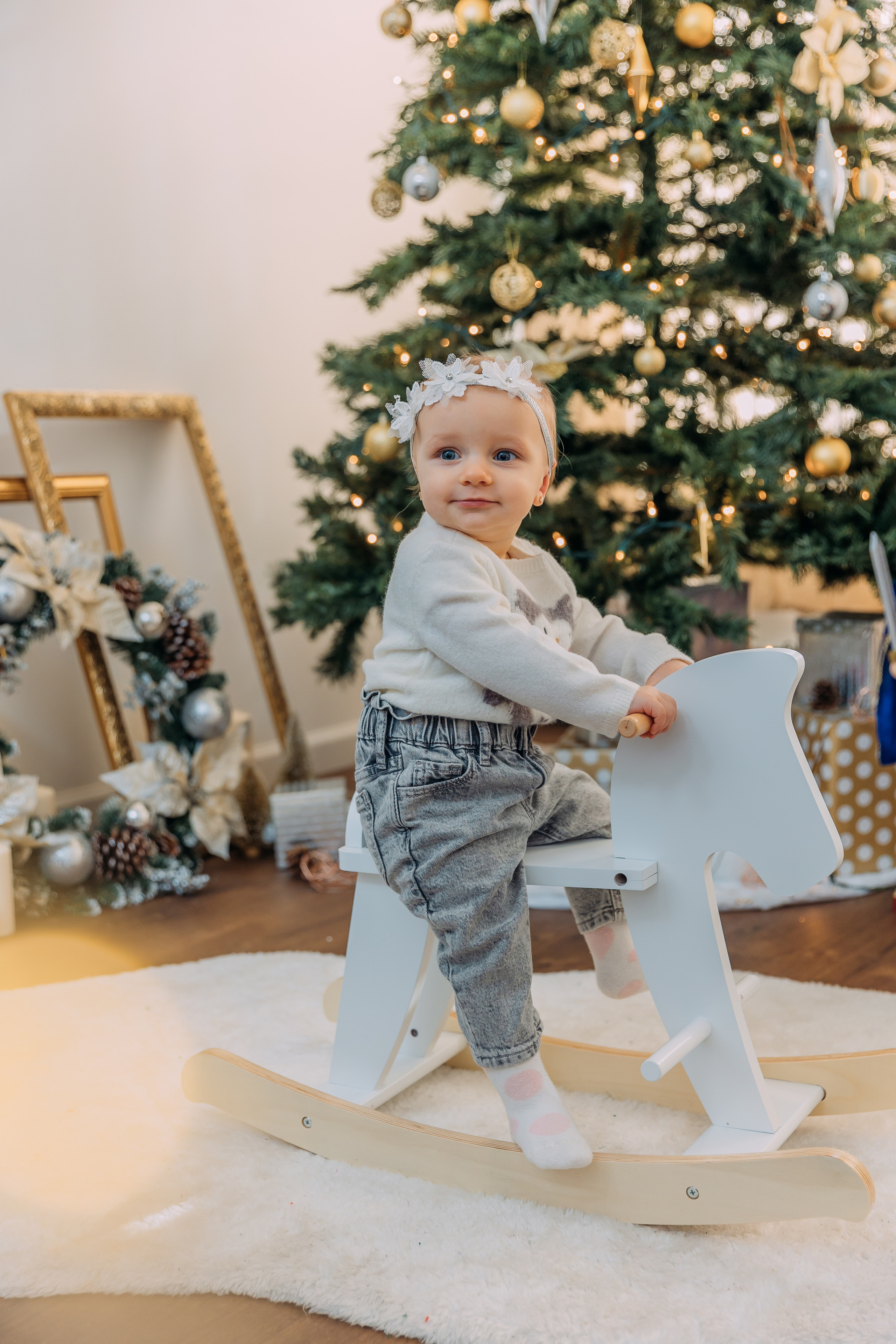 CHRISTMAS MINIS. Professional Photography in Austin, TX — Family, Newborn, Maternity