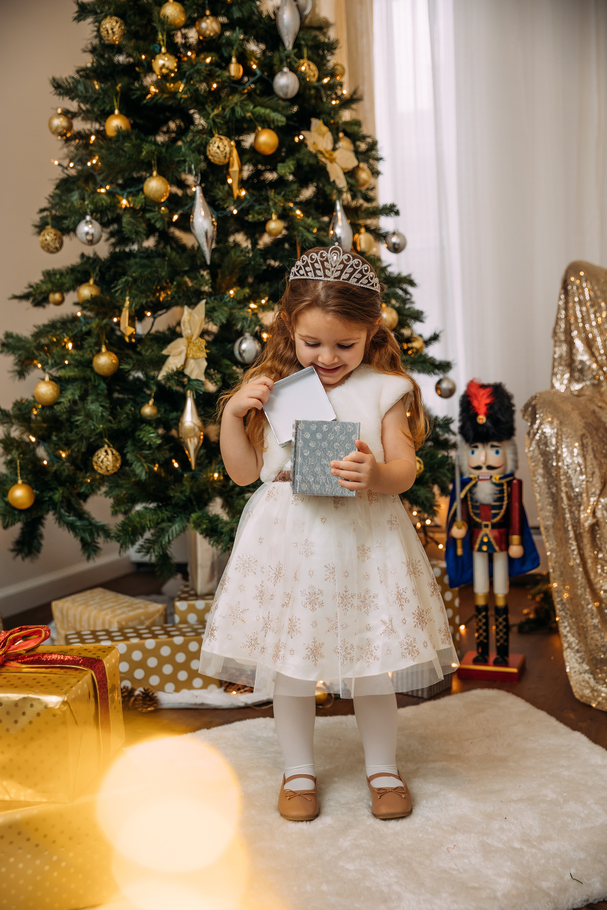 CHRISTMAS MINIS. Professional Photography in Austin, TX — Family, Newborn, Maternity