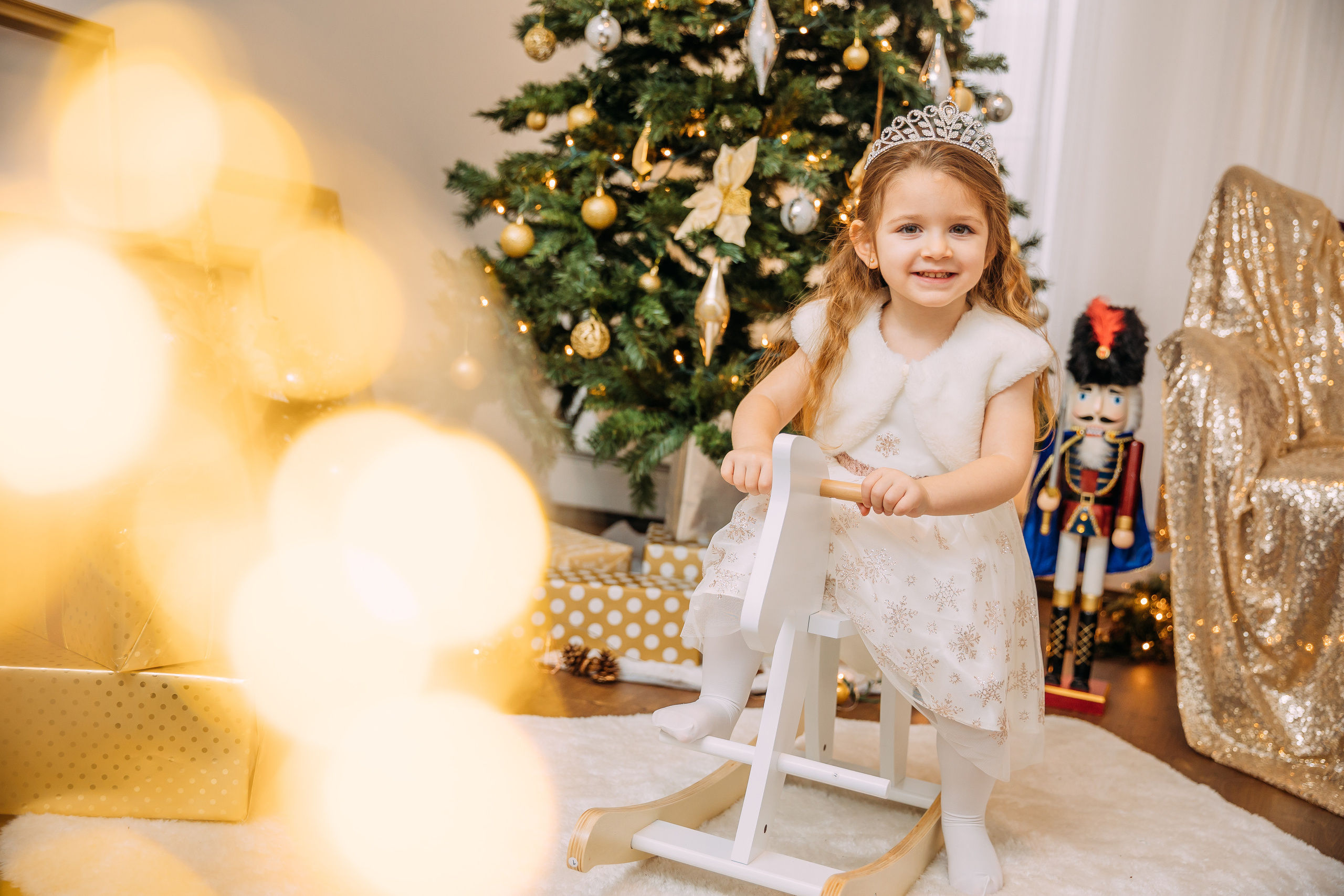 CHRISTMAS MINIS. Professional Photography in Austin, TX — Family, Newborn, Maternity