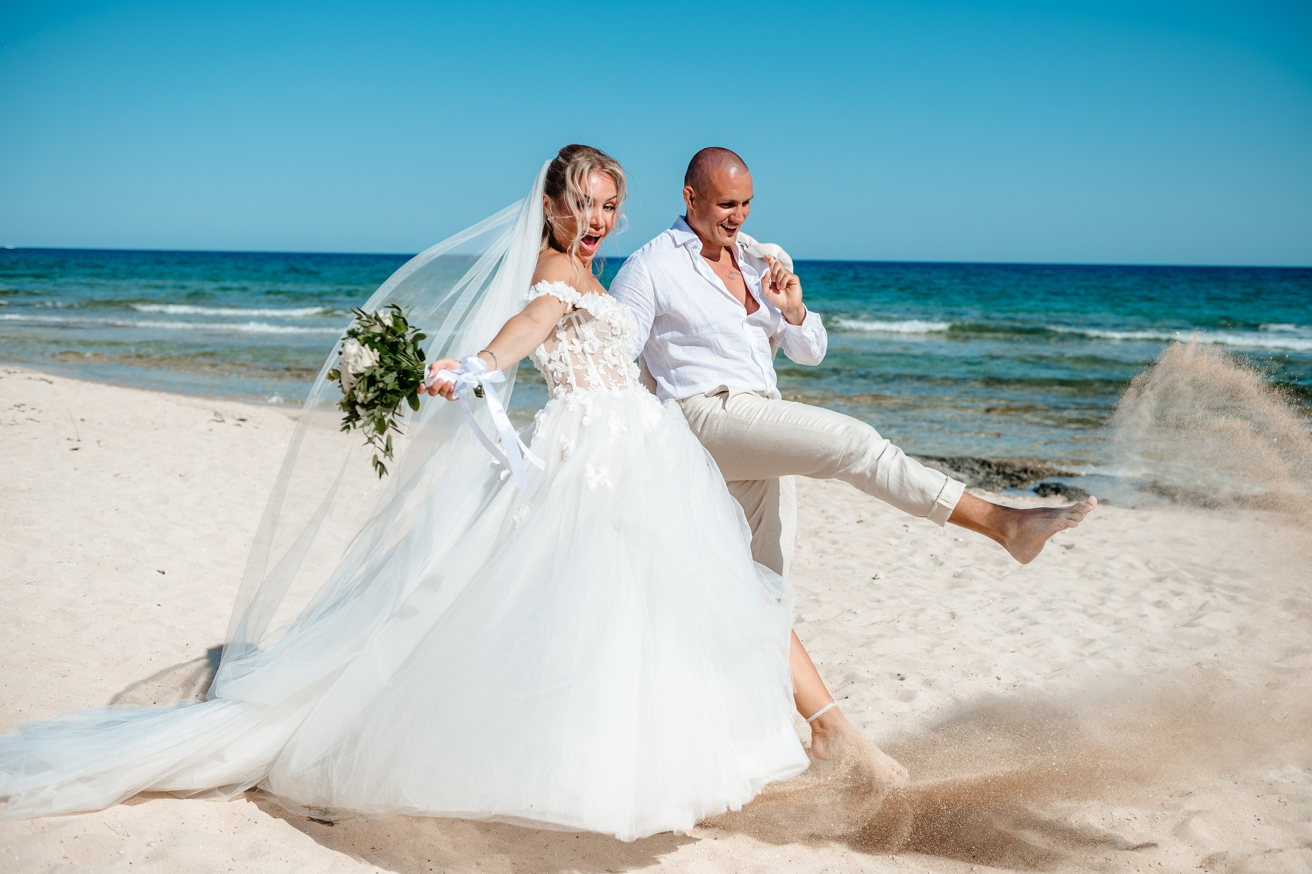 Sirens beach ceremony. AdrianOltean.wfolio.pro