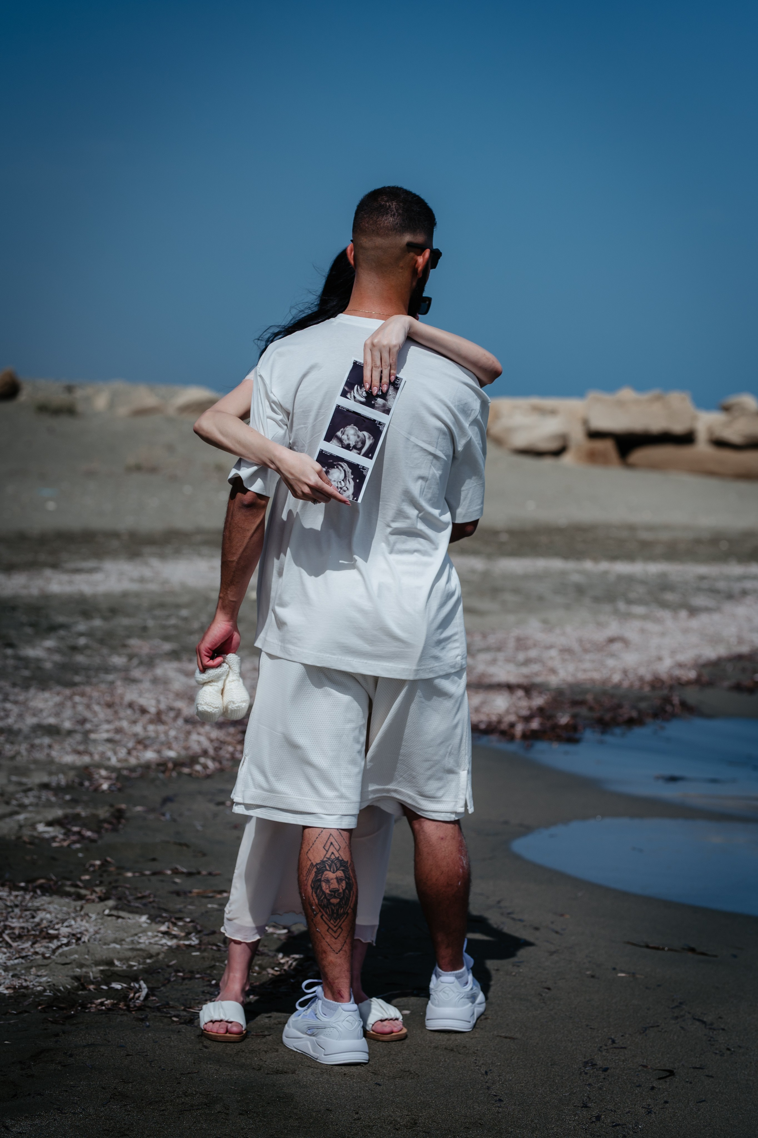 Maternity near the sea. AdrianOltean.wfolio.pro