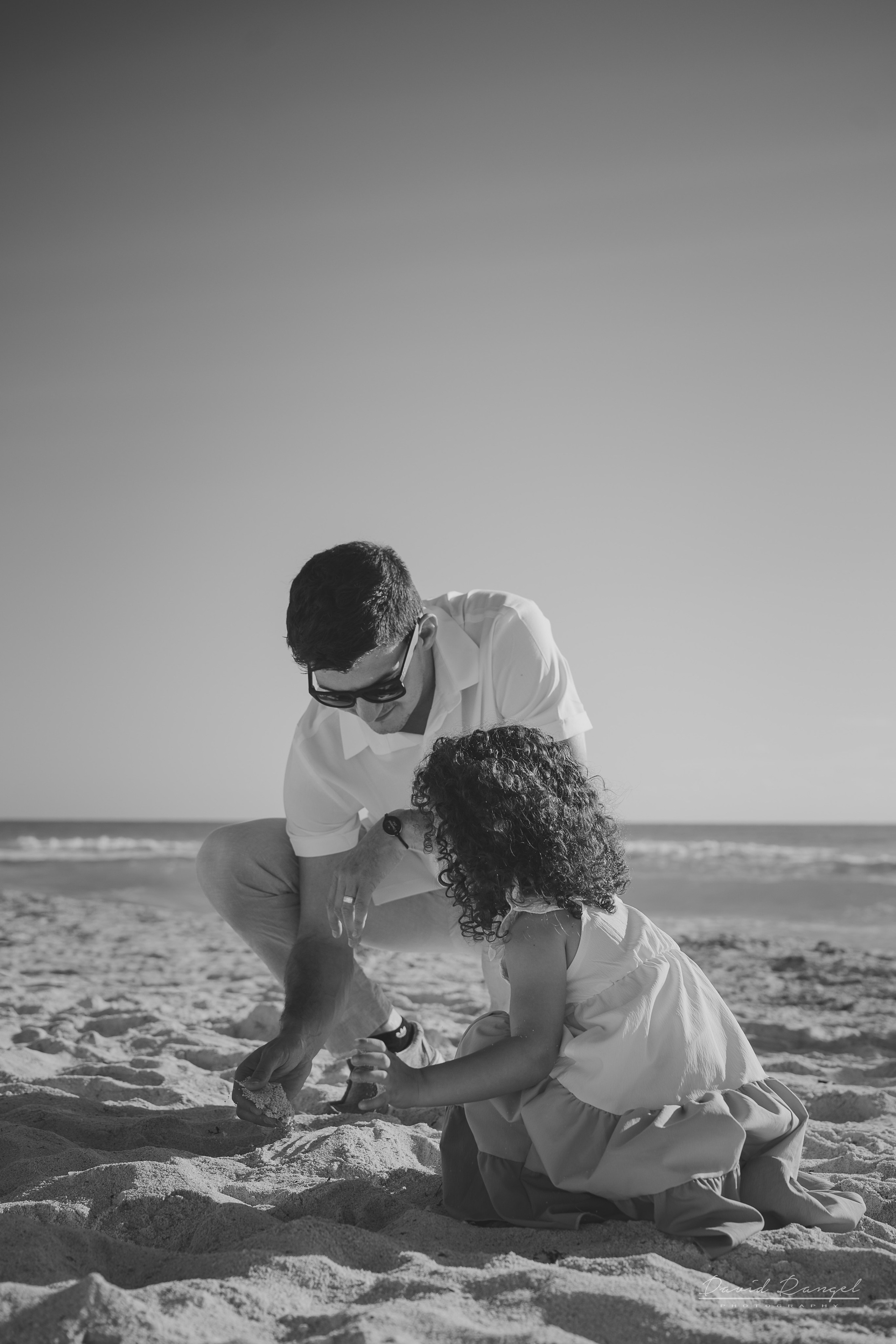 Gabi Guilliod — Family Session — Playa Delfines. Destination wedding photographer based in Cancun and Riviera Maya with service worldwide