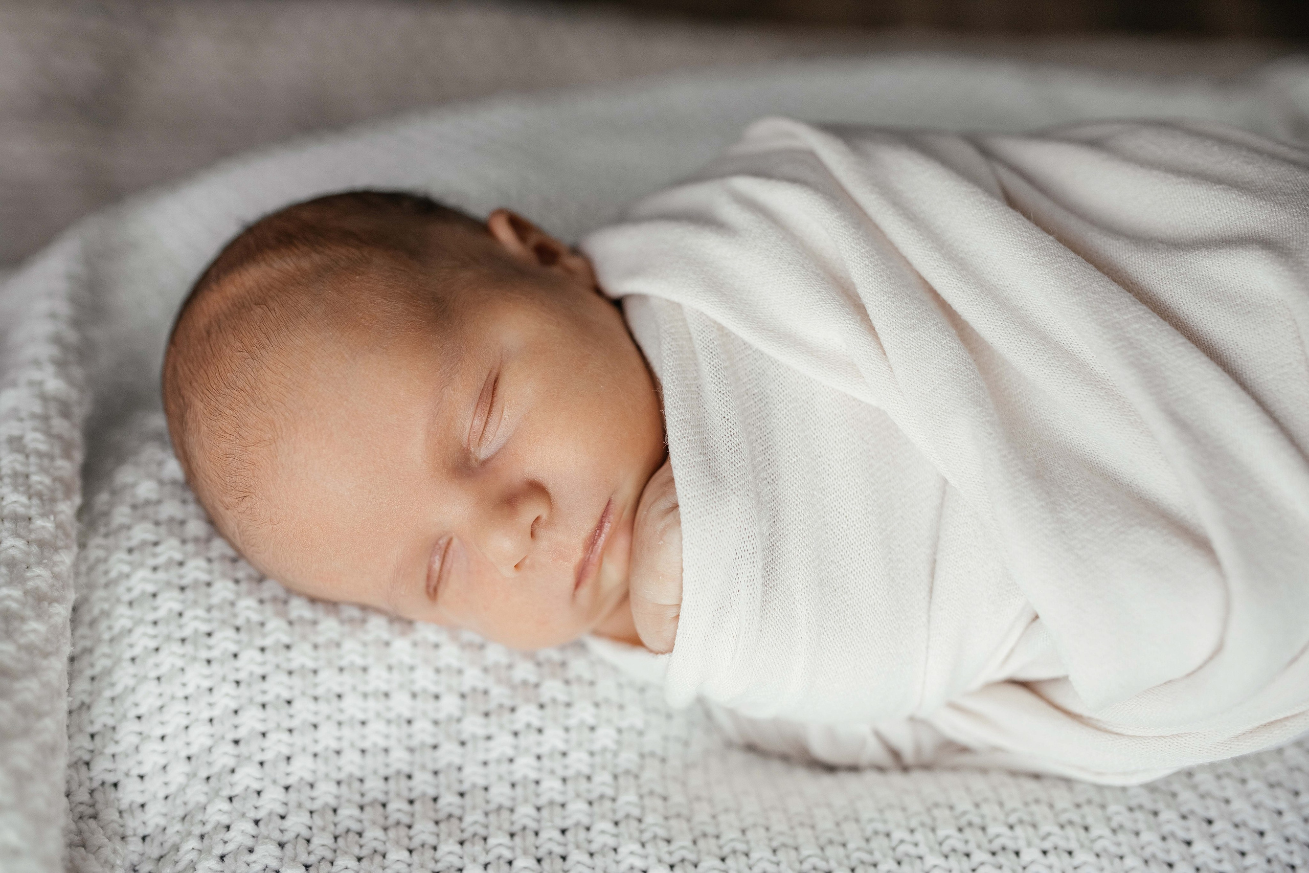 Newborn (Homestory). Wedding Photographer