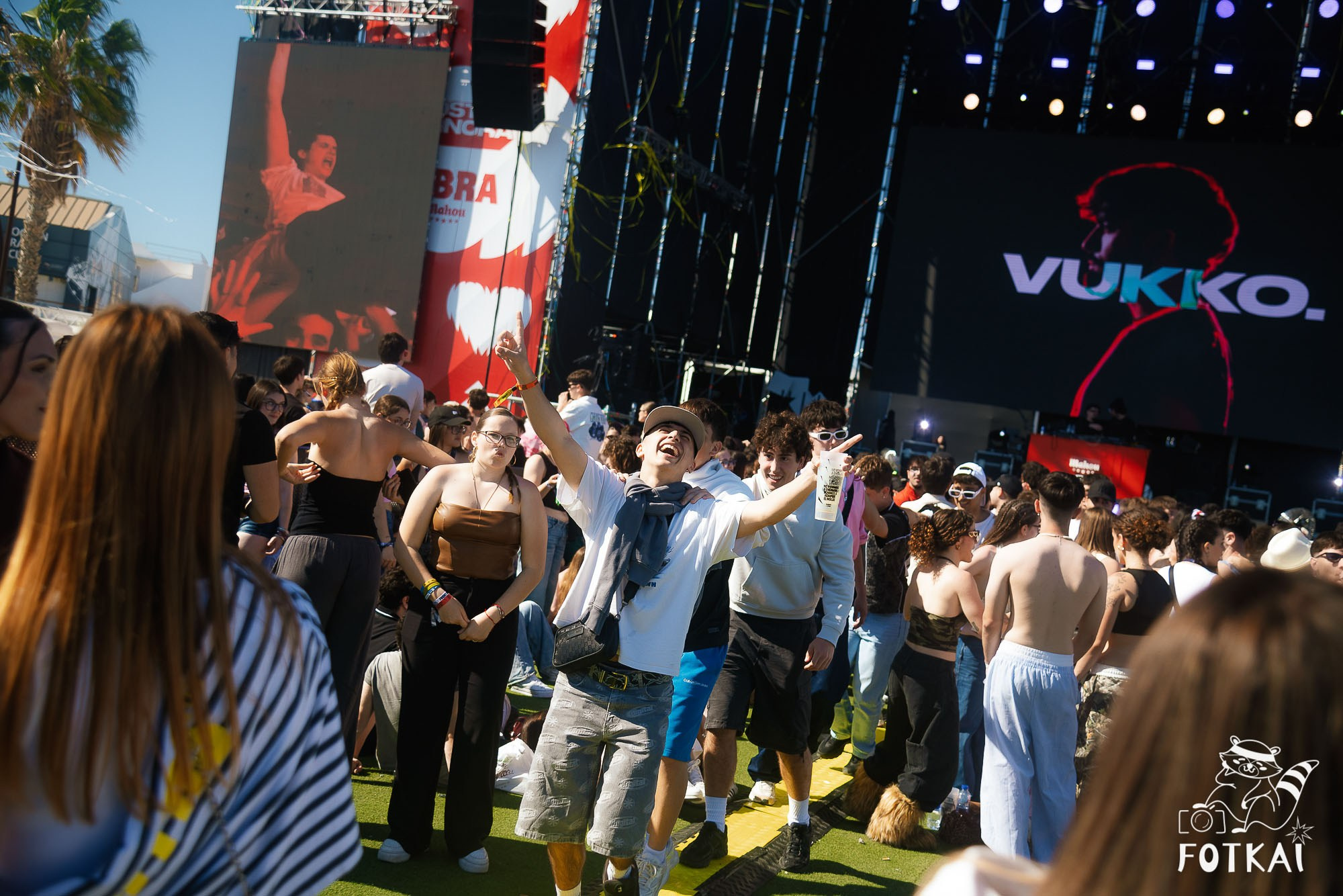 Fotos Costa Sonora 2026 Alicante Día 2 — busca tu foto y encuentra amigos del festival | FOTKAI