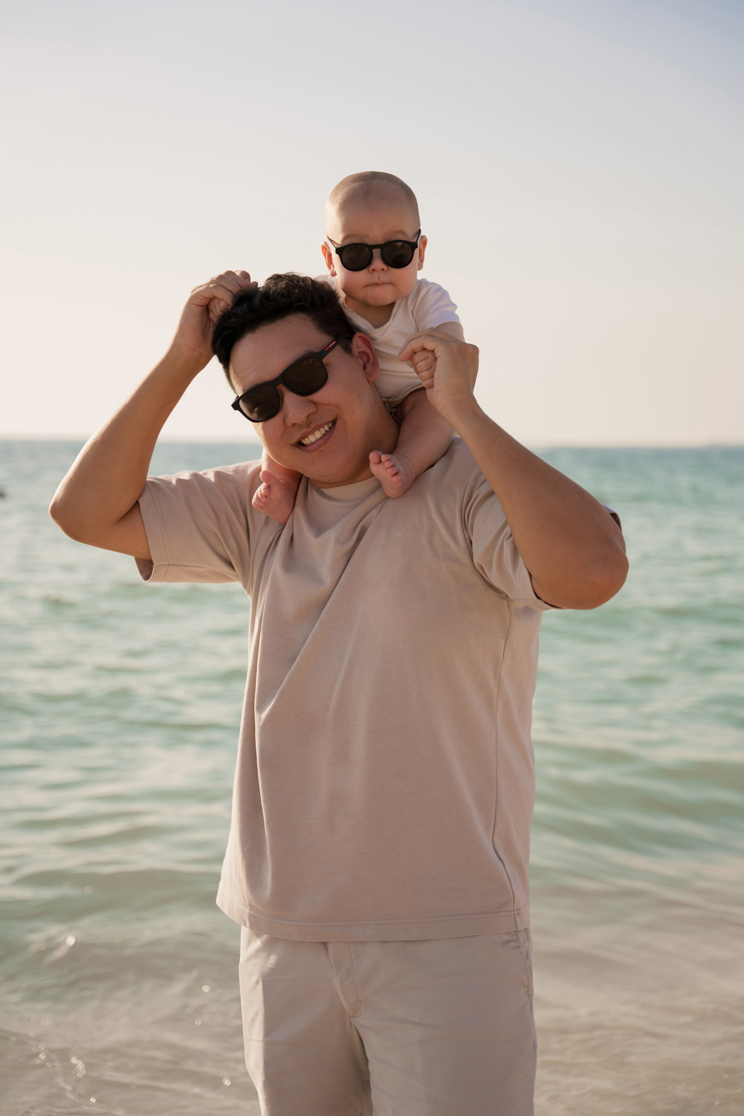 Waves and sun. Angela Iakovleva — Family Photographer in Dubai