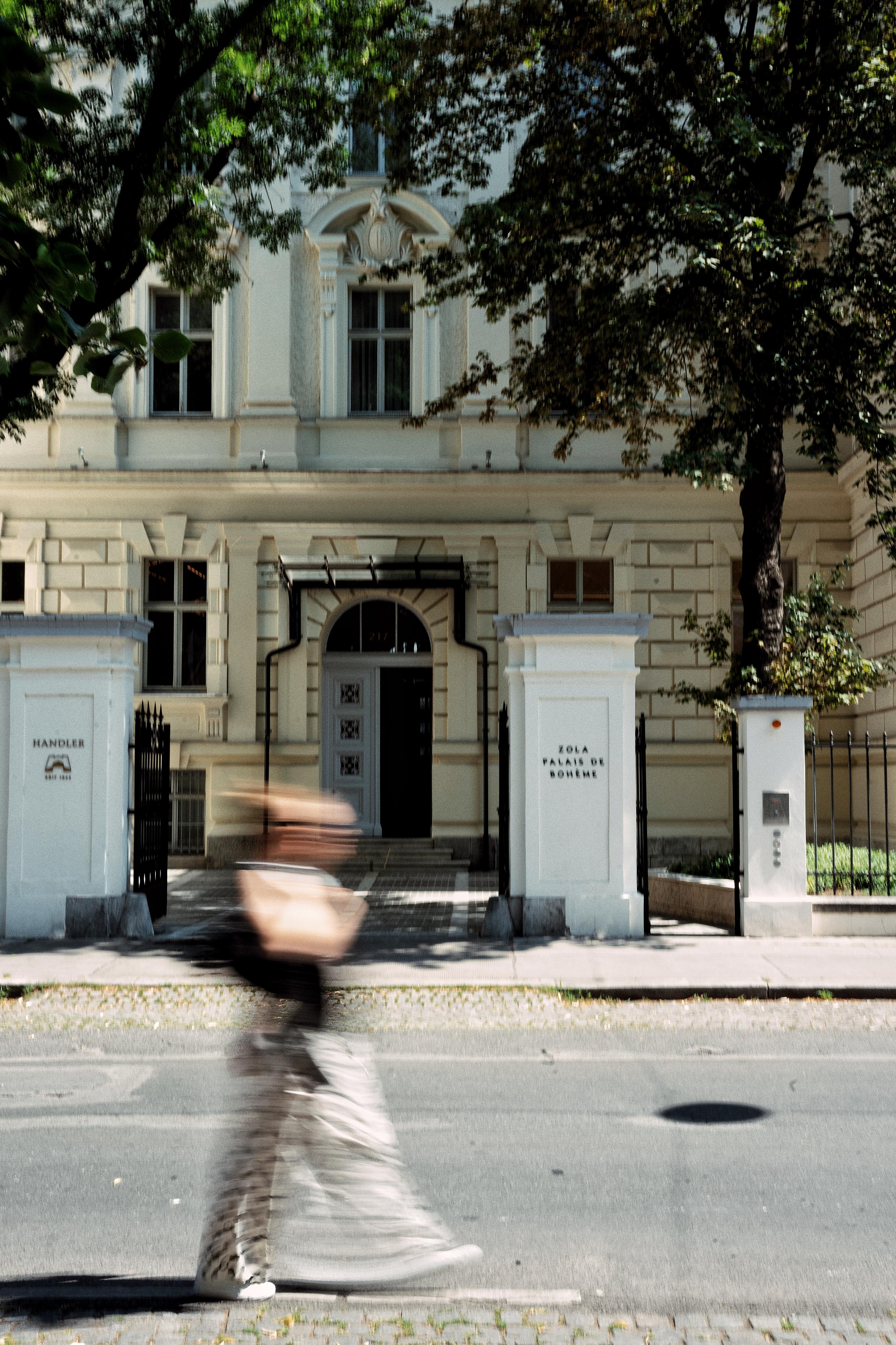 Contemporary Hotel “Zola”| Vienna