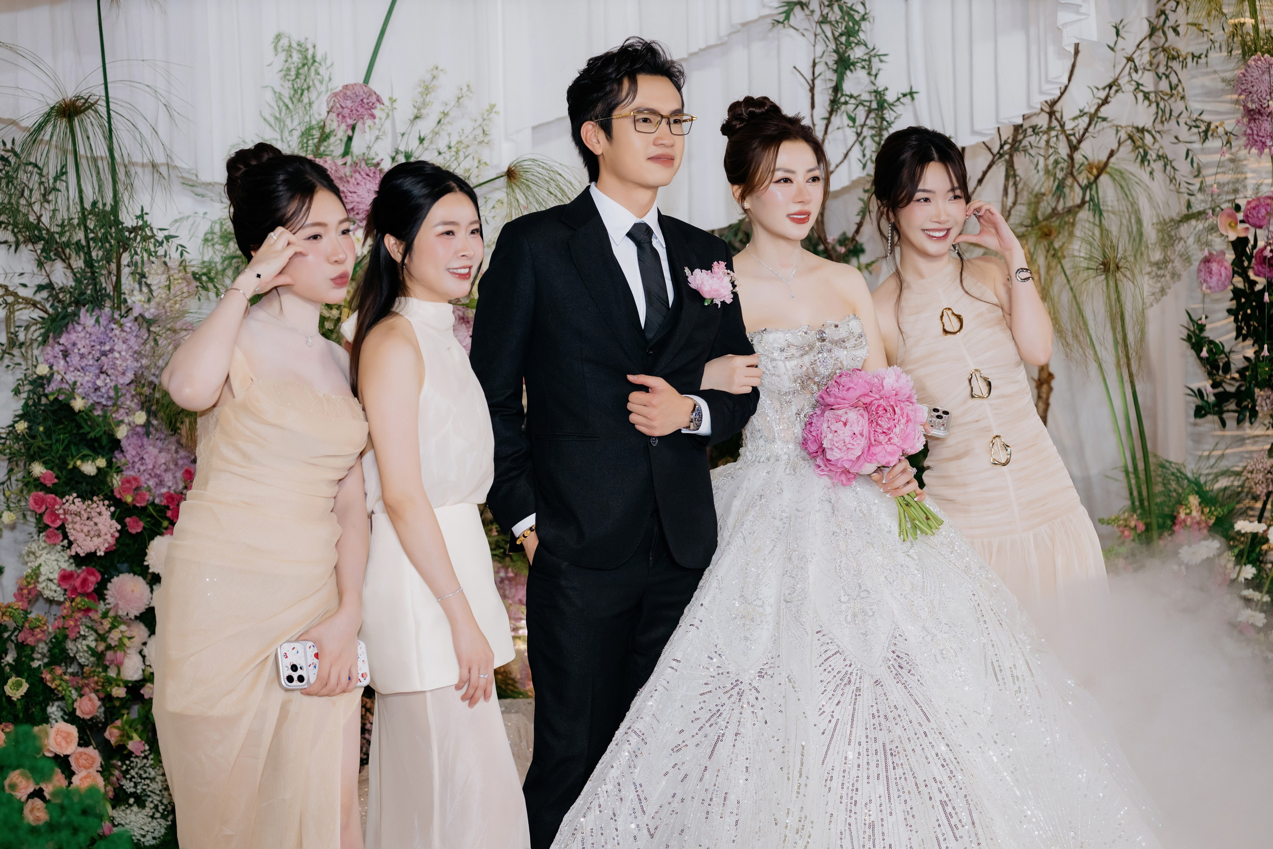 Nicholas & KimThanh / GemCenter 24.05.2026. Nhiếp ảnh gia đám cưới hàng đầu tại Thành Phố Hồ Chí Minh