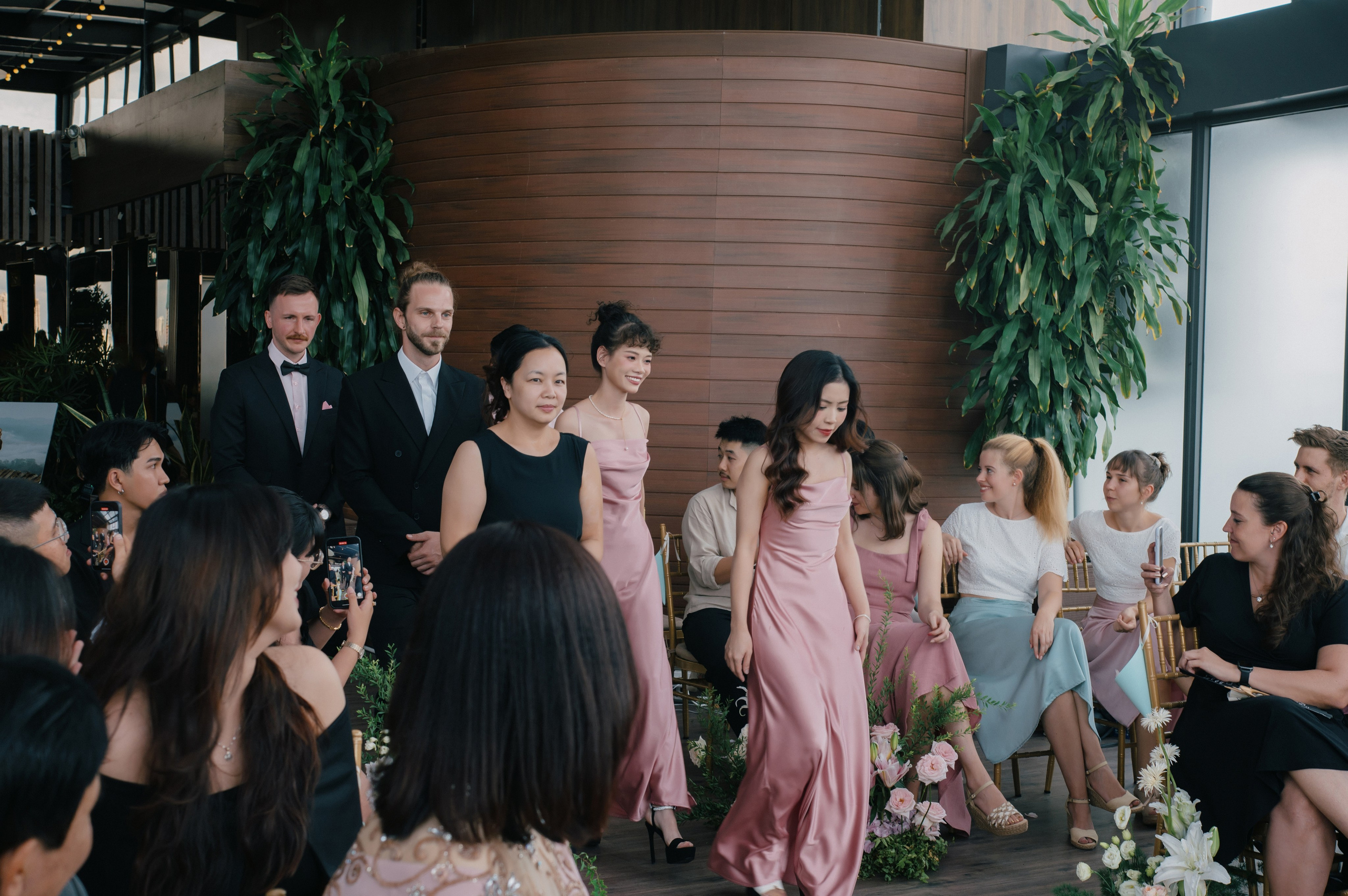 D & K / Wedding Journalism. Nhiếp ảnh gia đám cưới hàng đầu tại Thành Phố Hồ Chí Minh