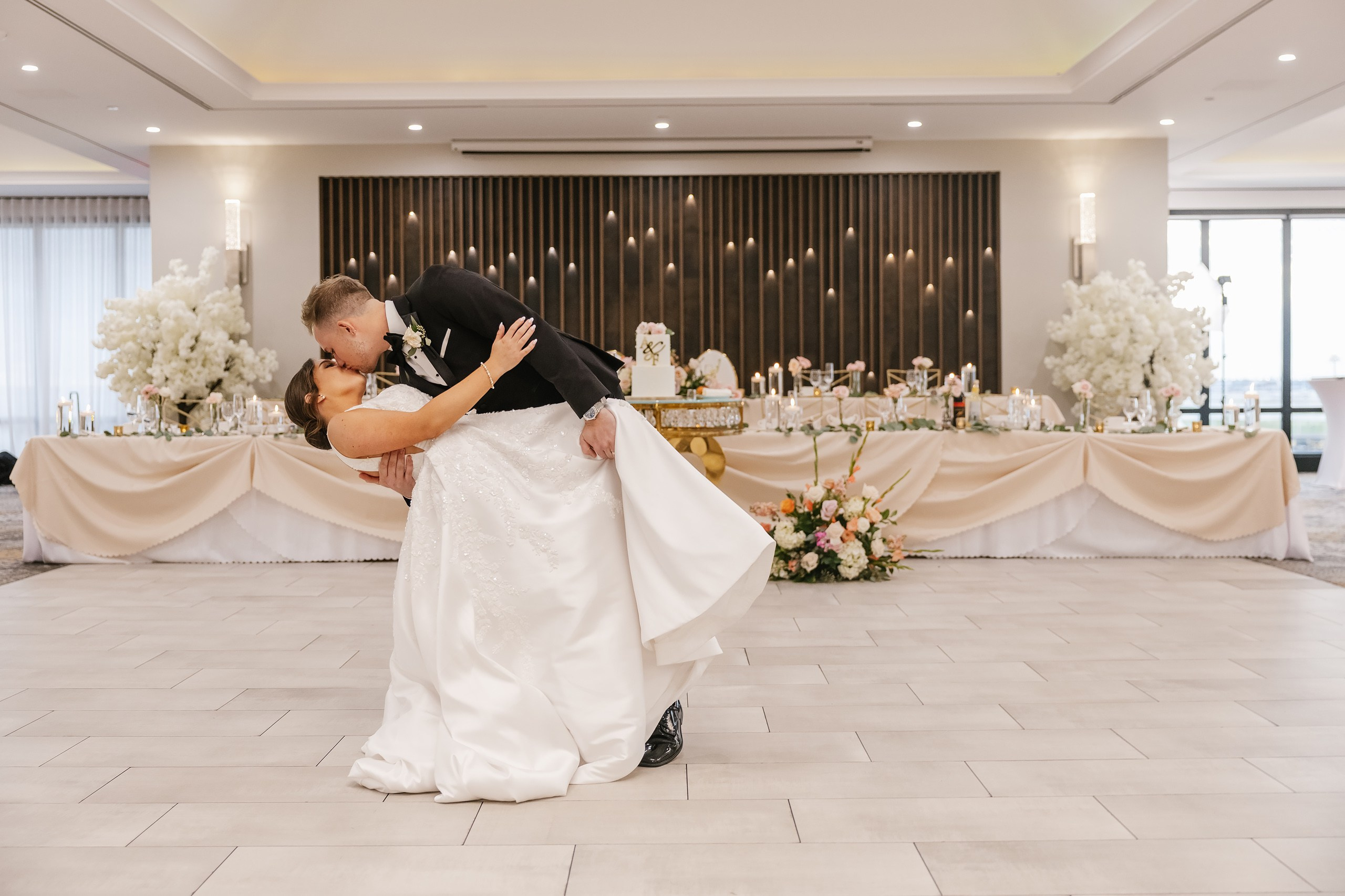 09.06.2025 Wedding. Wedding family event photographer in Chicago Nick Yushevich