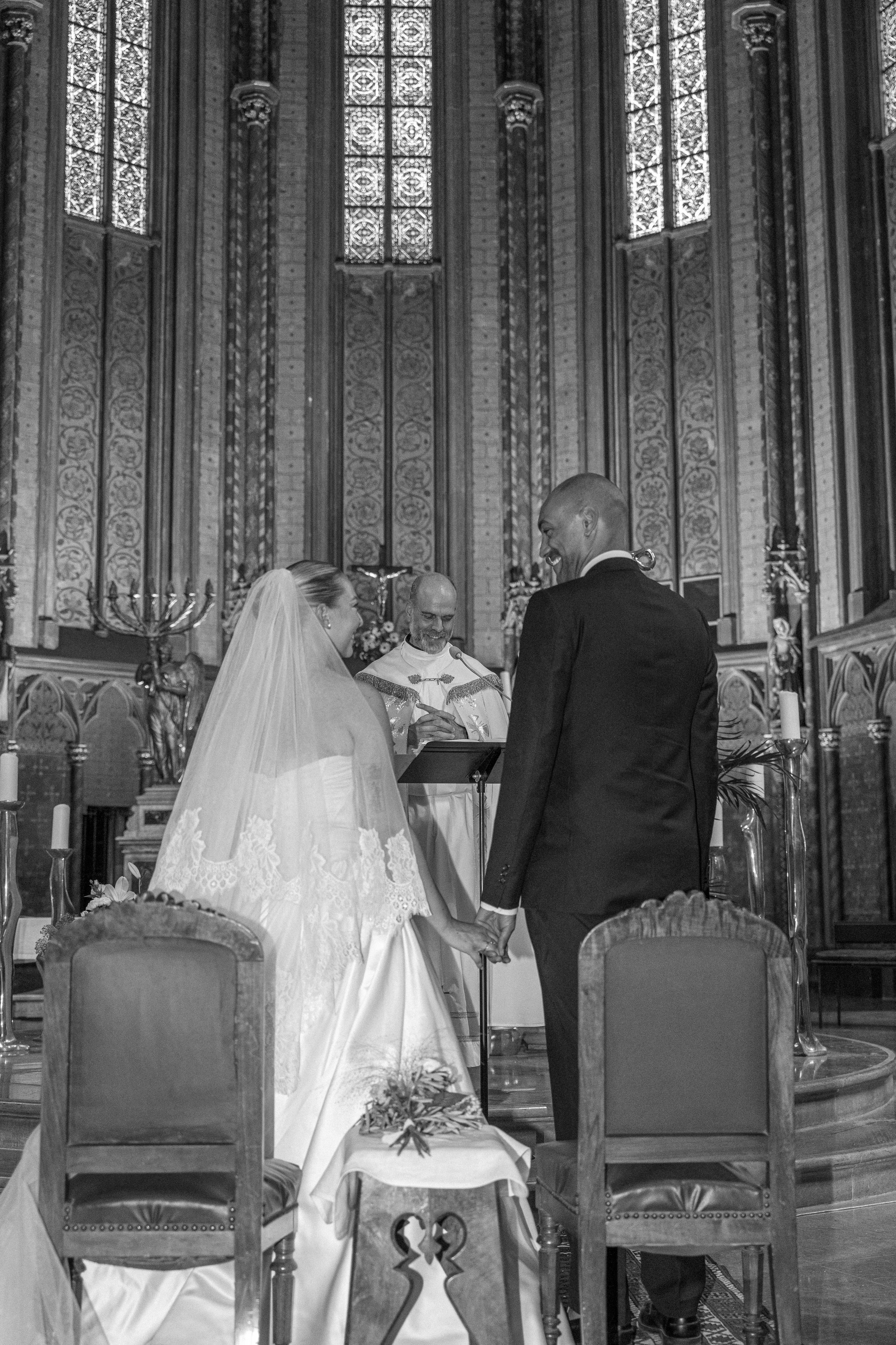 Full wedding gallery - 14h de couverture. Lucy Hubert — Photographe de mariage à Paris et en France