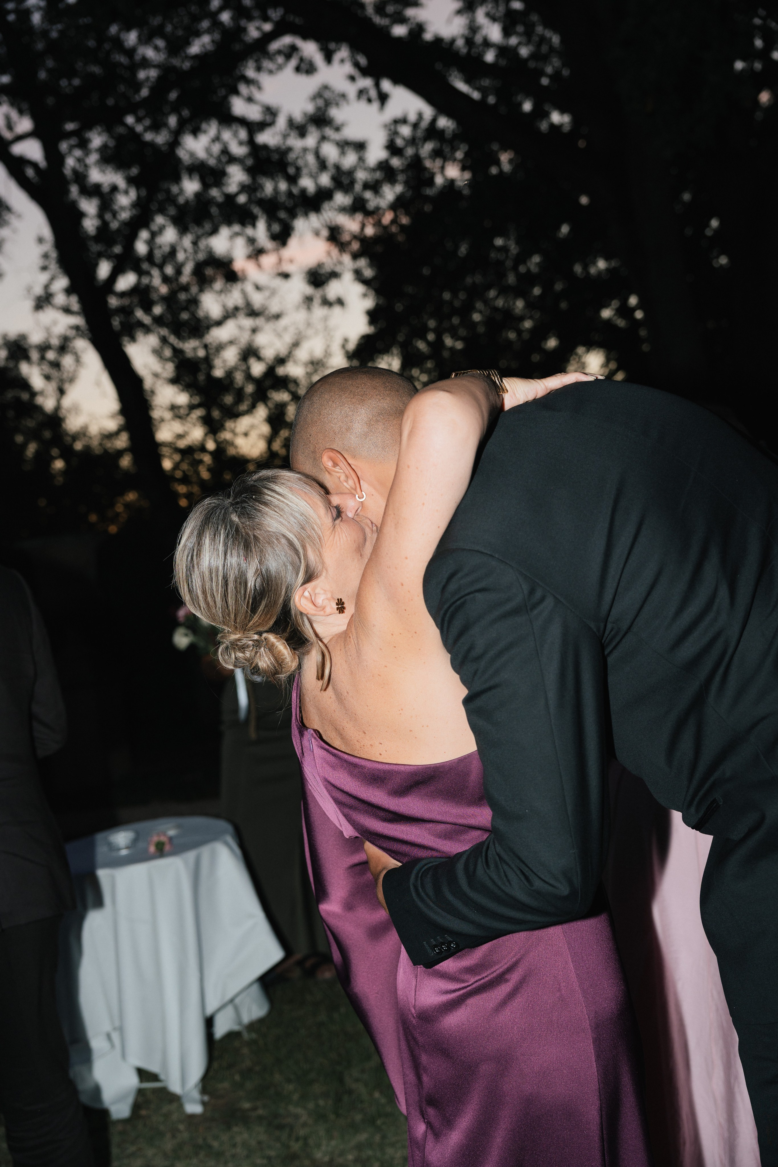 Full wedding gallery - 14h de couverture. Lucy Hubert — Photographe de mariage à Paris et en France