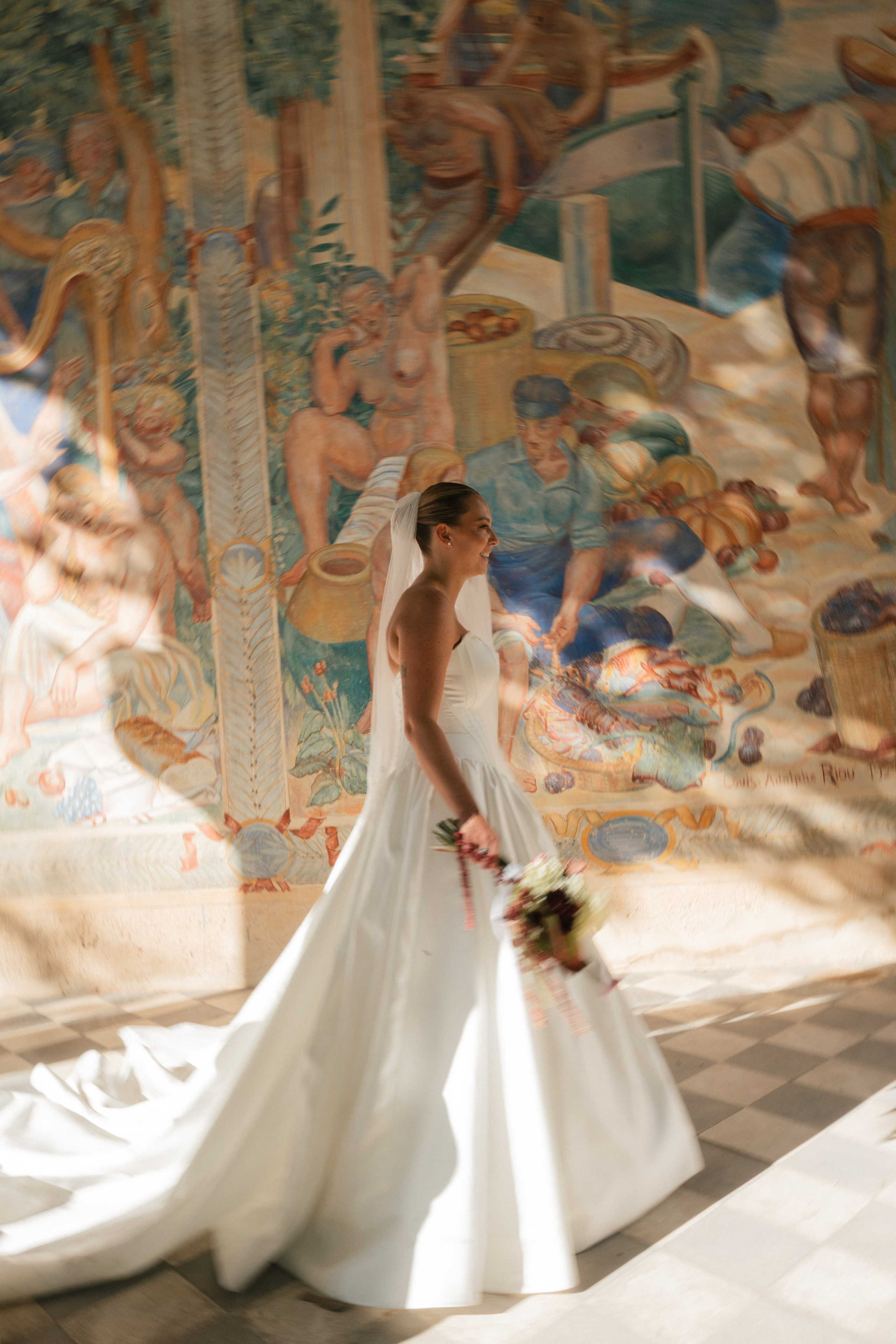 Full wedding gallery - 14h de couverture. Lucy Hubert — Photographe de mariage à Paris et en France