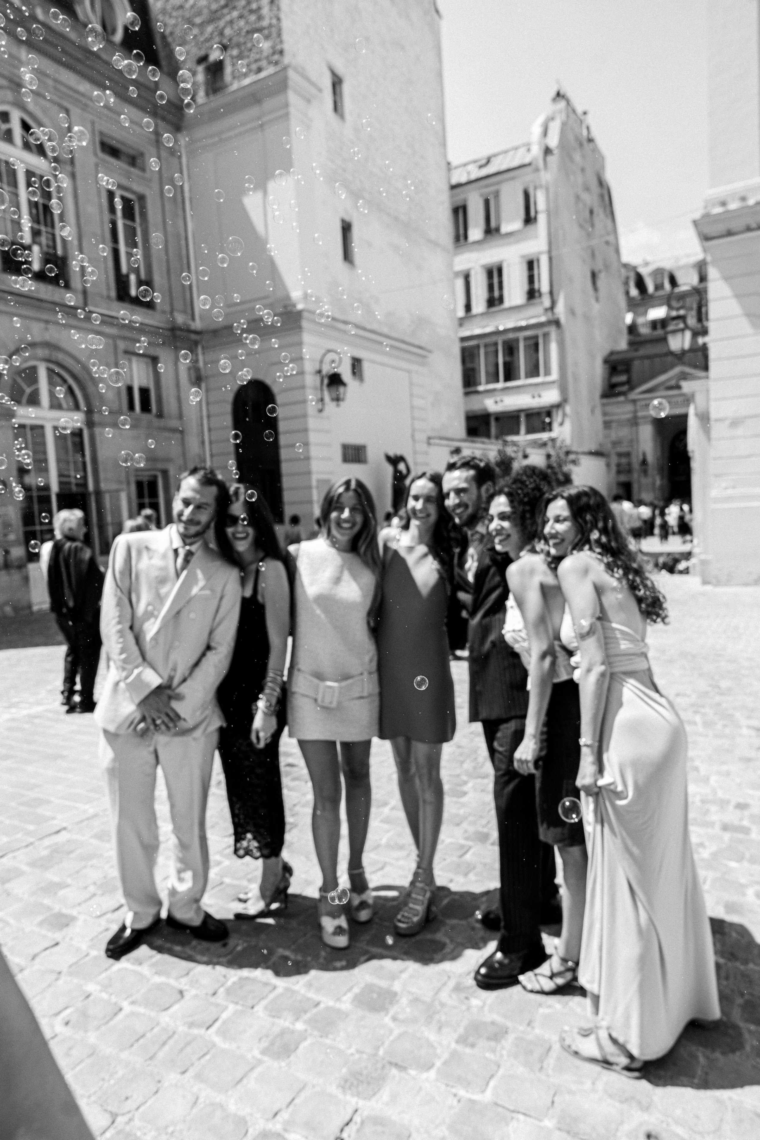 Civil gallery - 4h de couverture. Lucy Hubert — Photographe de mariage à Paris et en France