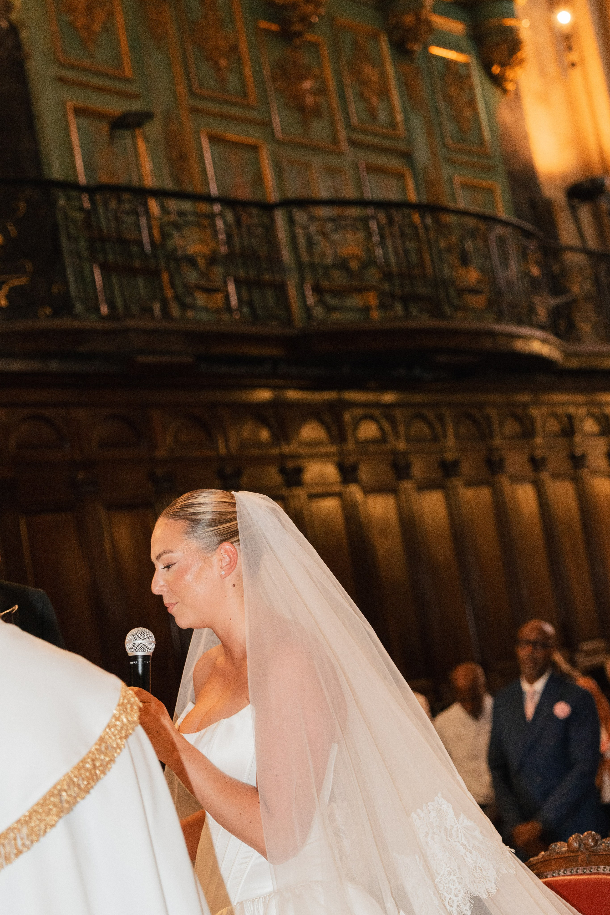 Full wedding gallery - 14h de couverture. Lucy Hubert — Photographe de mariage à Paris et en France