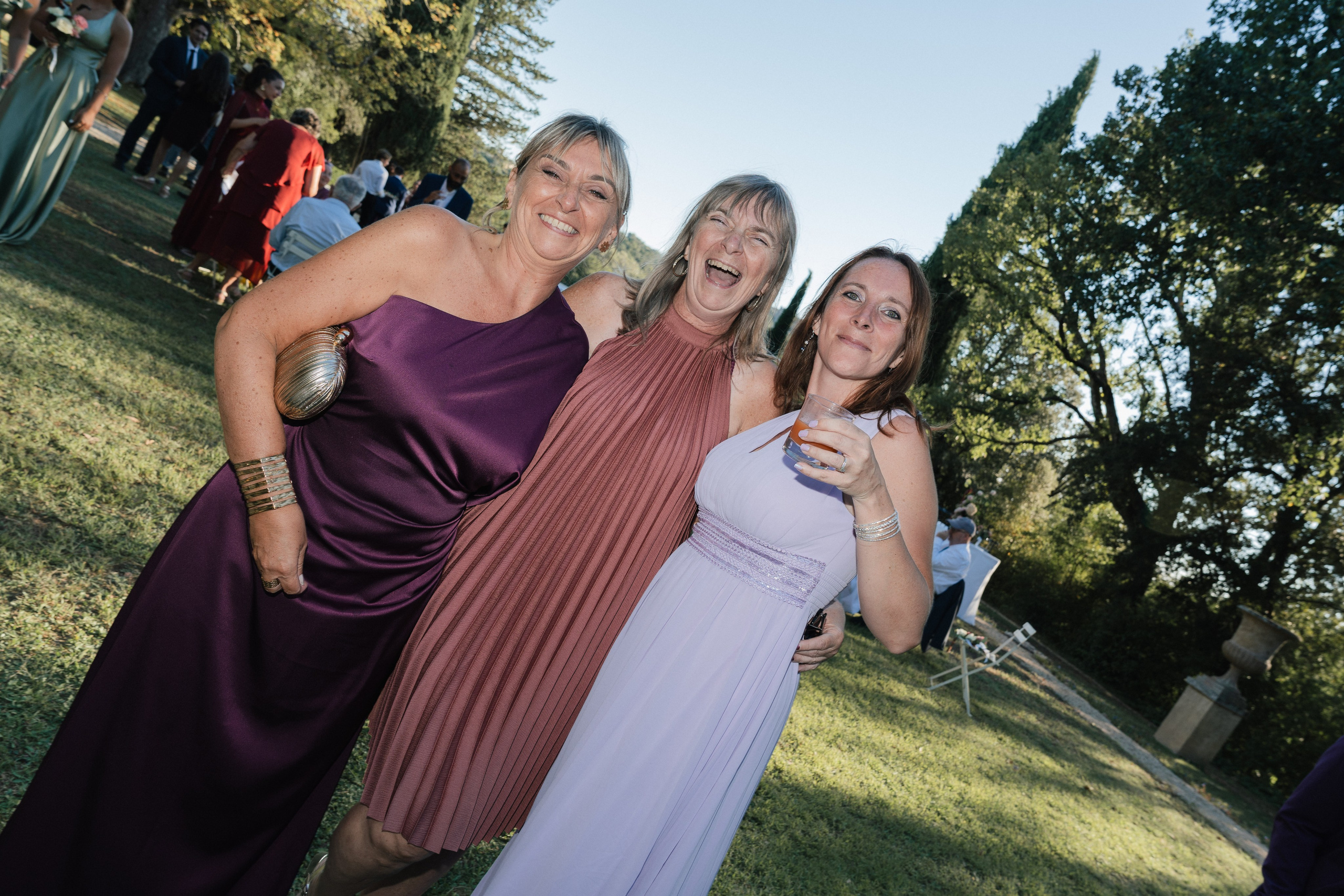 Full wedding gallery - 14h de couverture. Lucy Hubert — Photographe de mariage à Paris et en France