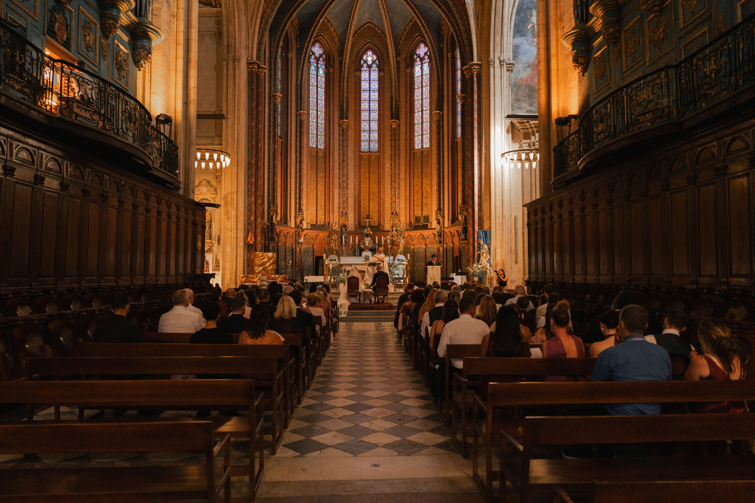 Full wedding gallery - 14h de couverture. Lucy Hubert — Photographe de mariage à Paris et en France