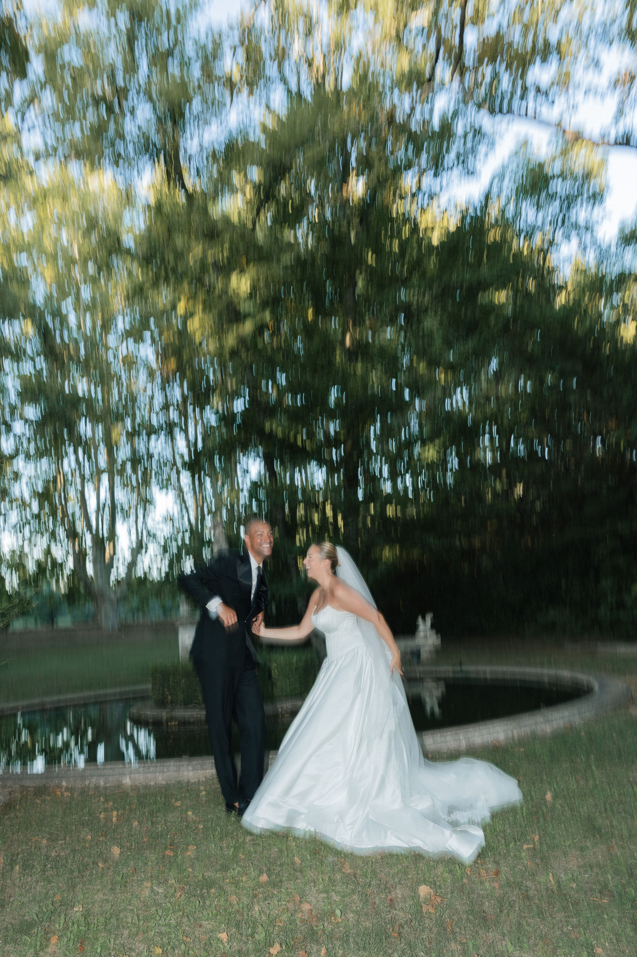 Full wedding gallery - 14h de couverture. Lucy Hubert — Photographe de mariage à Paris et en France
