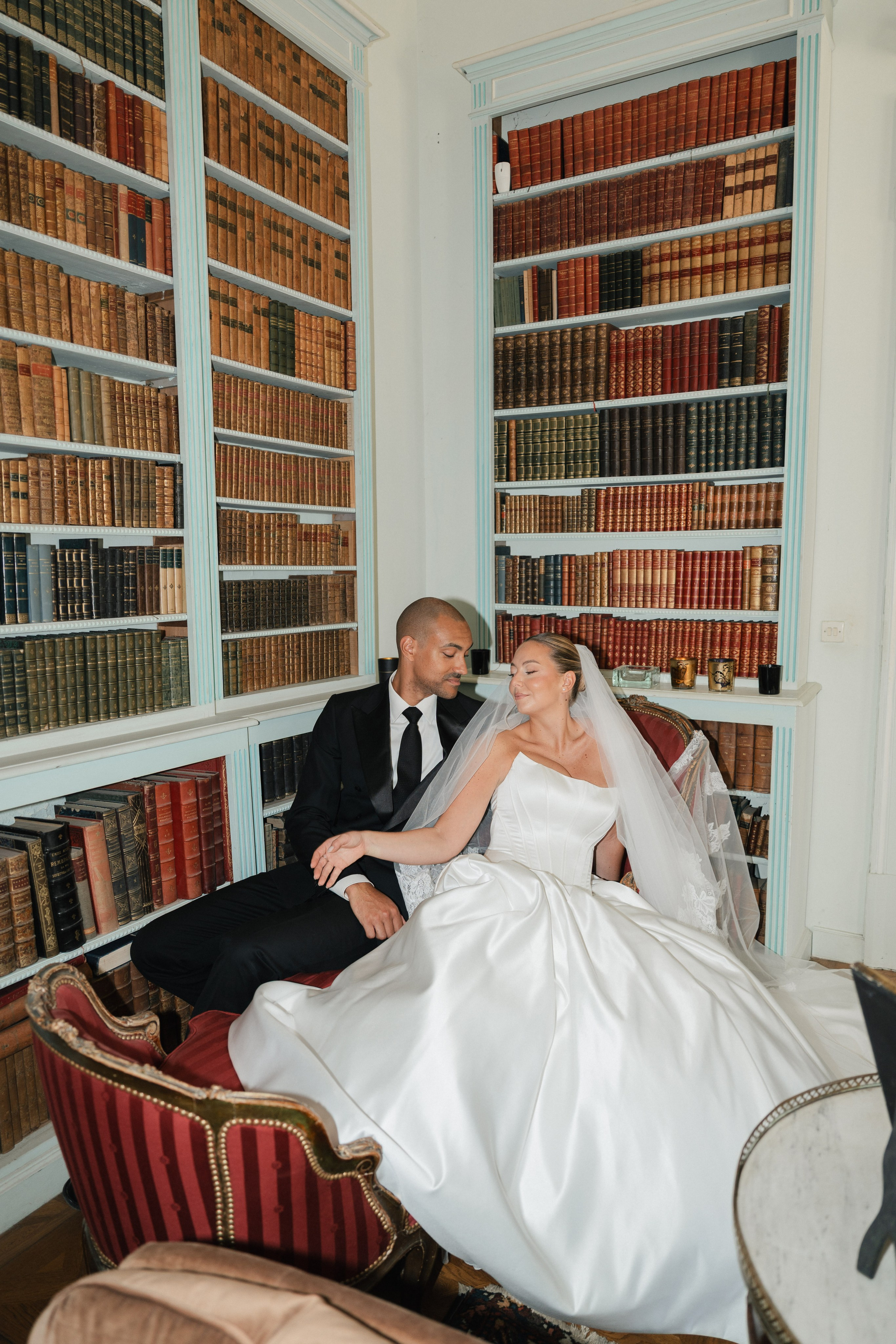 Full wedding gallery - 14h de couverture. Lucy Hubert — Photographe de mariage à Paris et en France