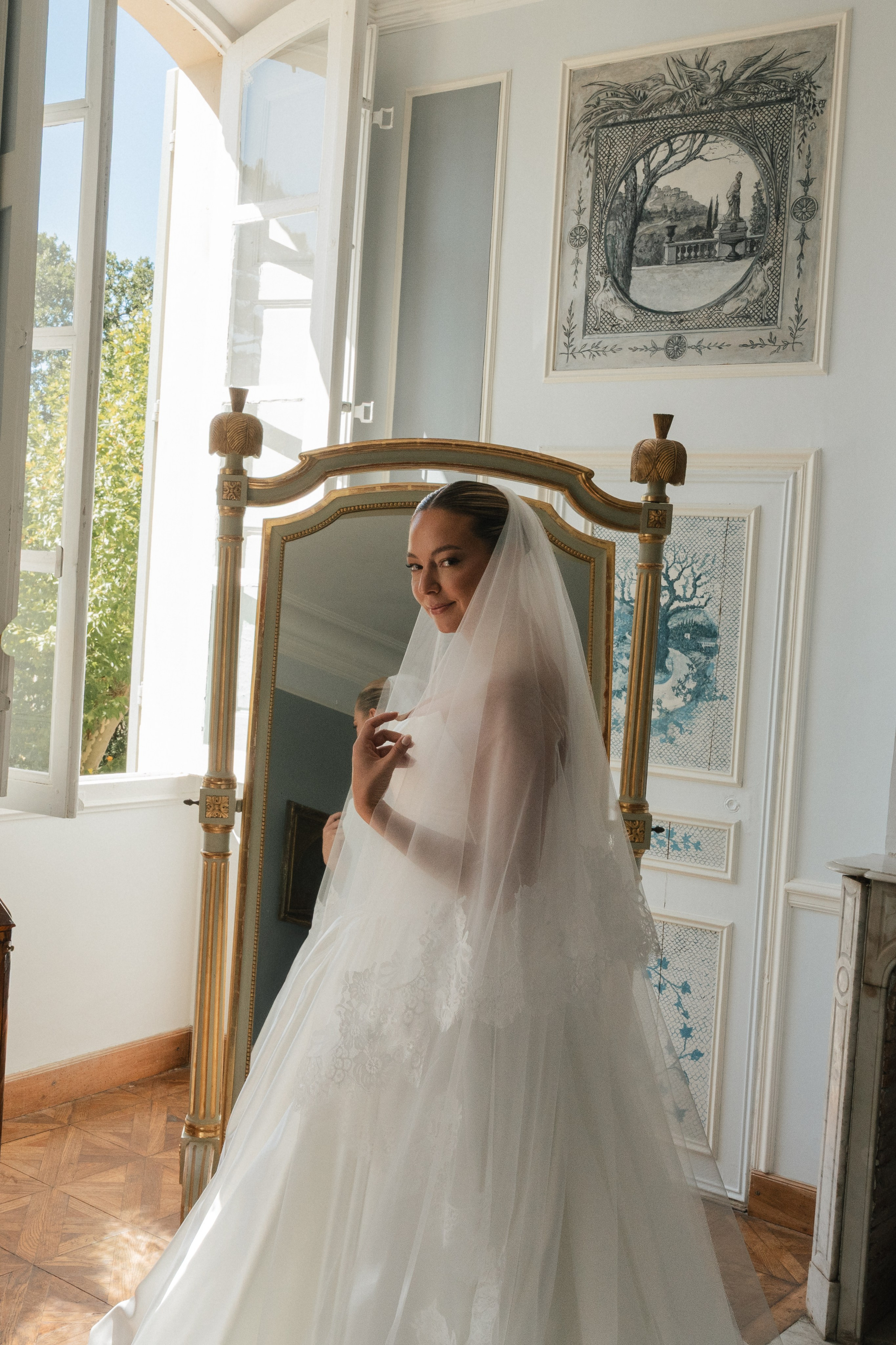 Full wedding gallery - 14h de couverture. Lucy Hubert — Photographe de mariage à Paris et en France