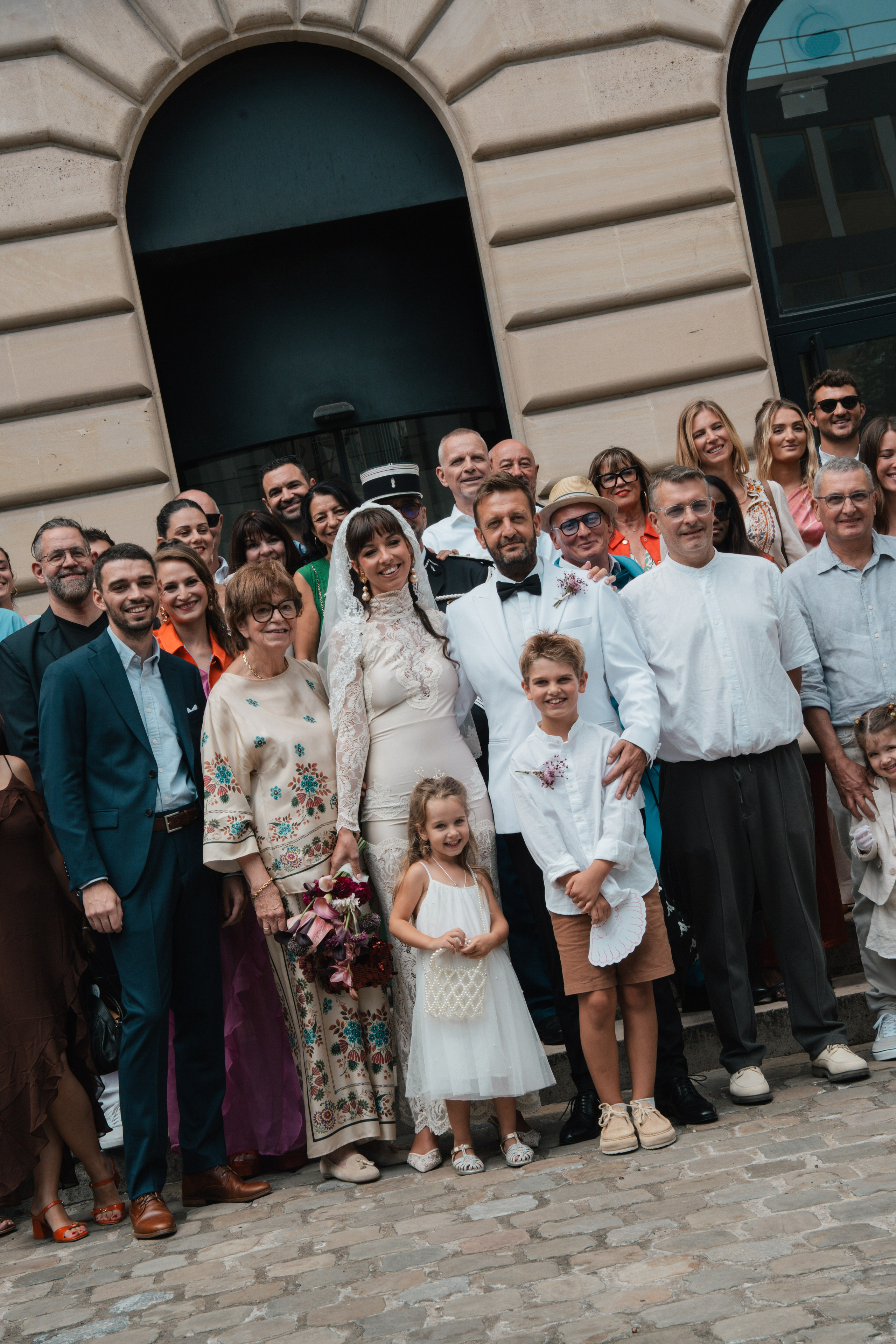 Civil wedding - 6h de couverture. Lucy Hubert — Photographe de mariage à Paris et en France
