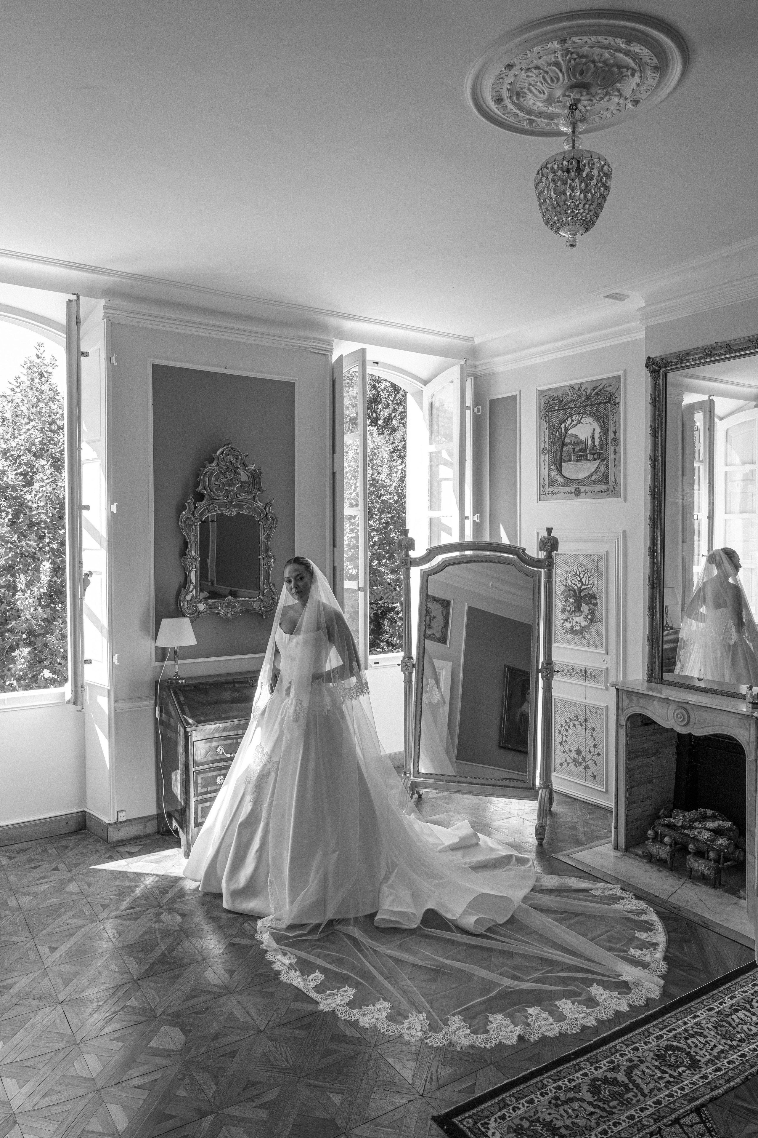 Full wedding gallery - 14h de couverture. Lucy Hubert — Photographe de mariage à Paris et en France