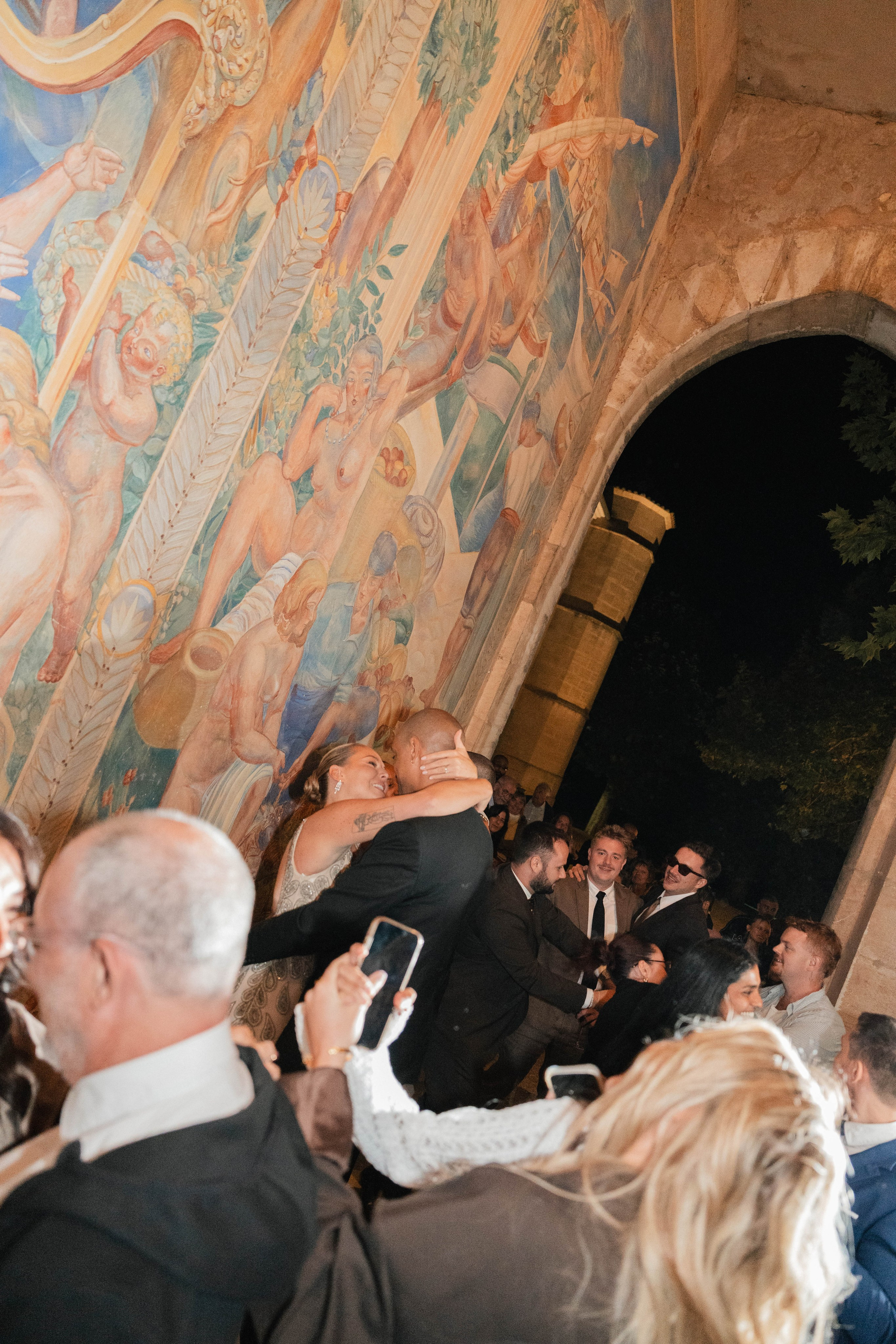 Full wedding gallery - 14h de couverture. Lucy Hubert — Photographe de mariage à Paris et en France