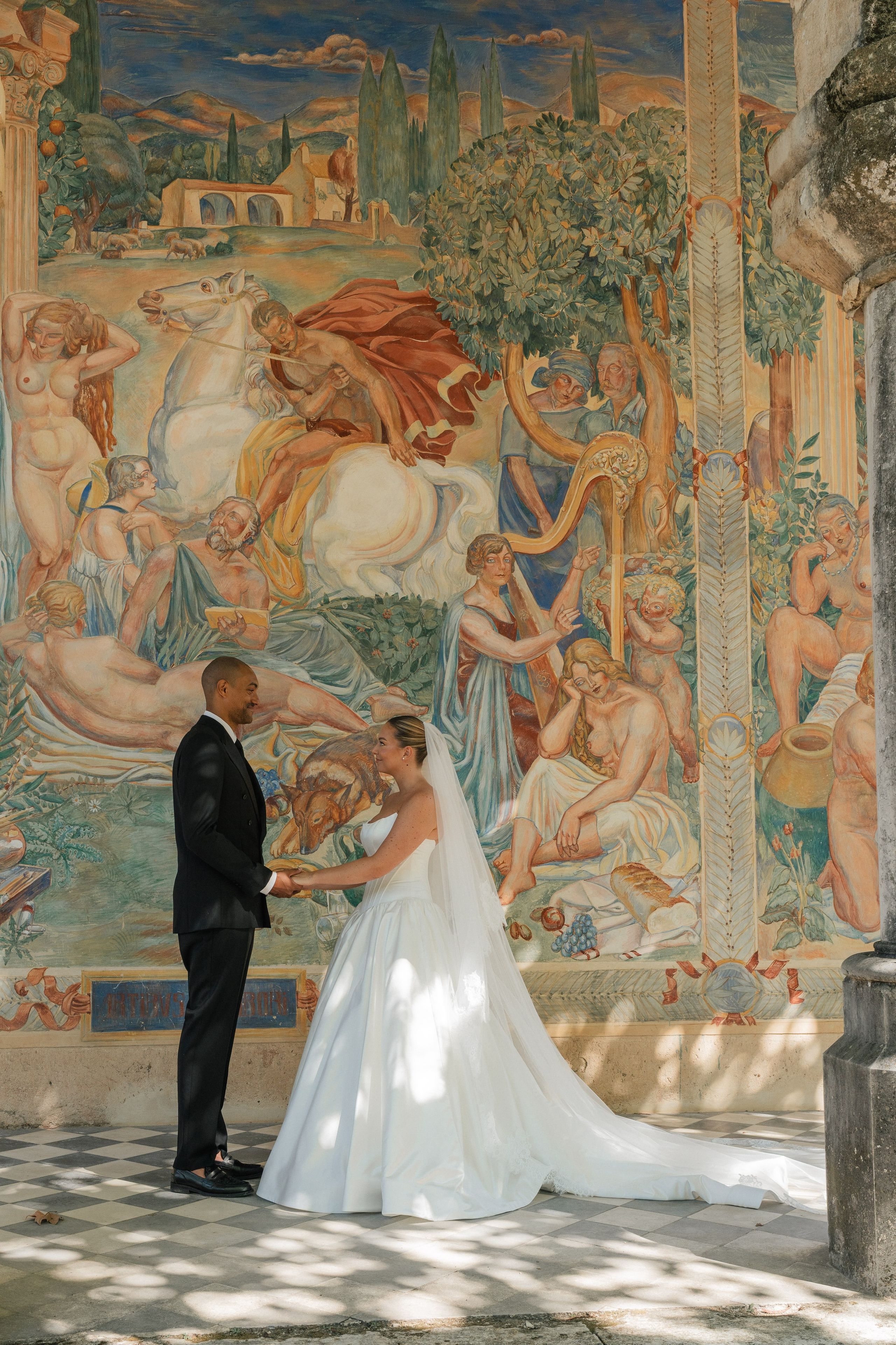 Full wedding gallery - 14h de couverture. Lucy Hubert — Photographe de mariage à Paris et en France