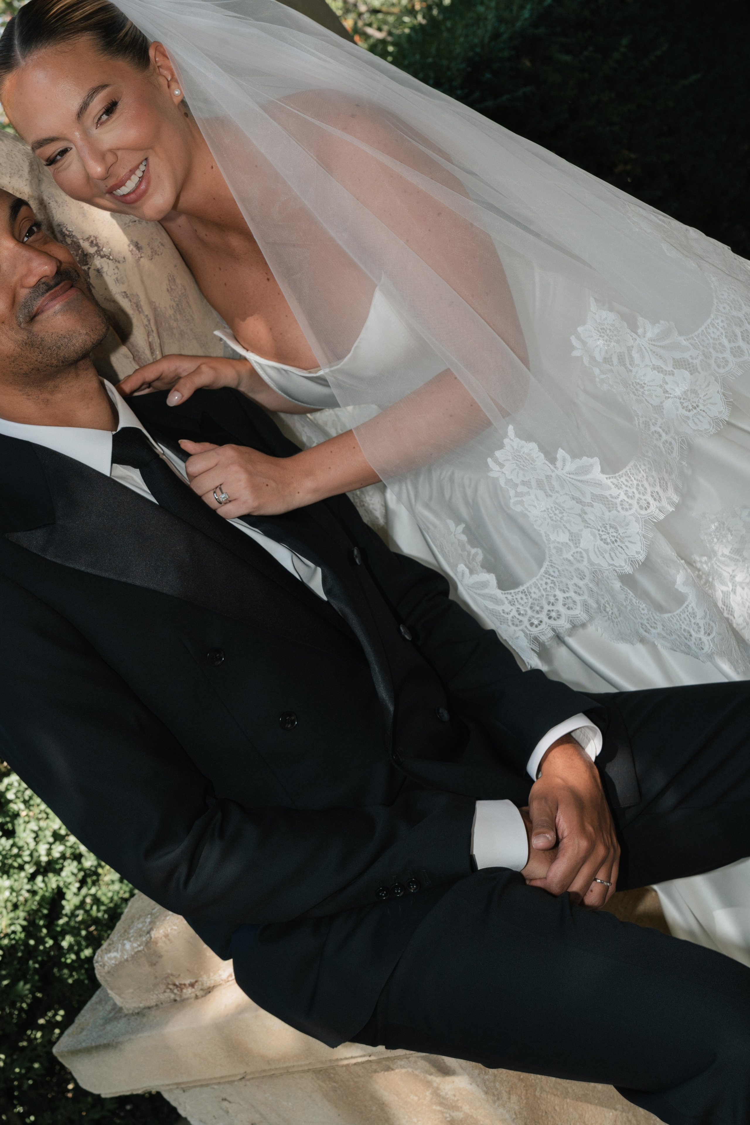 Full wedding gallery - 14h de couverture. Lucy Hubert — Photographe de mariage à Paris et en France