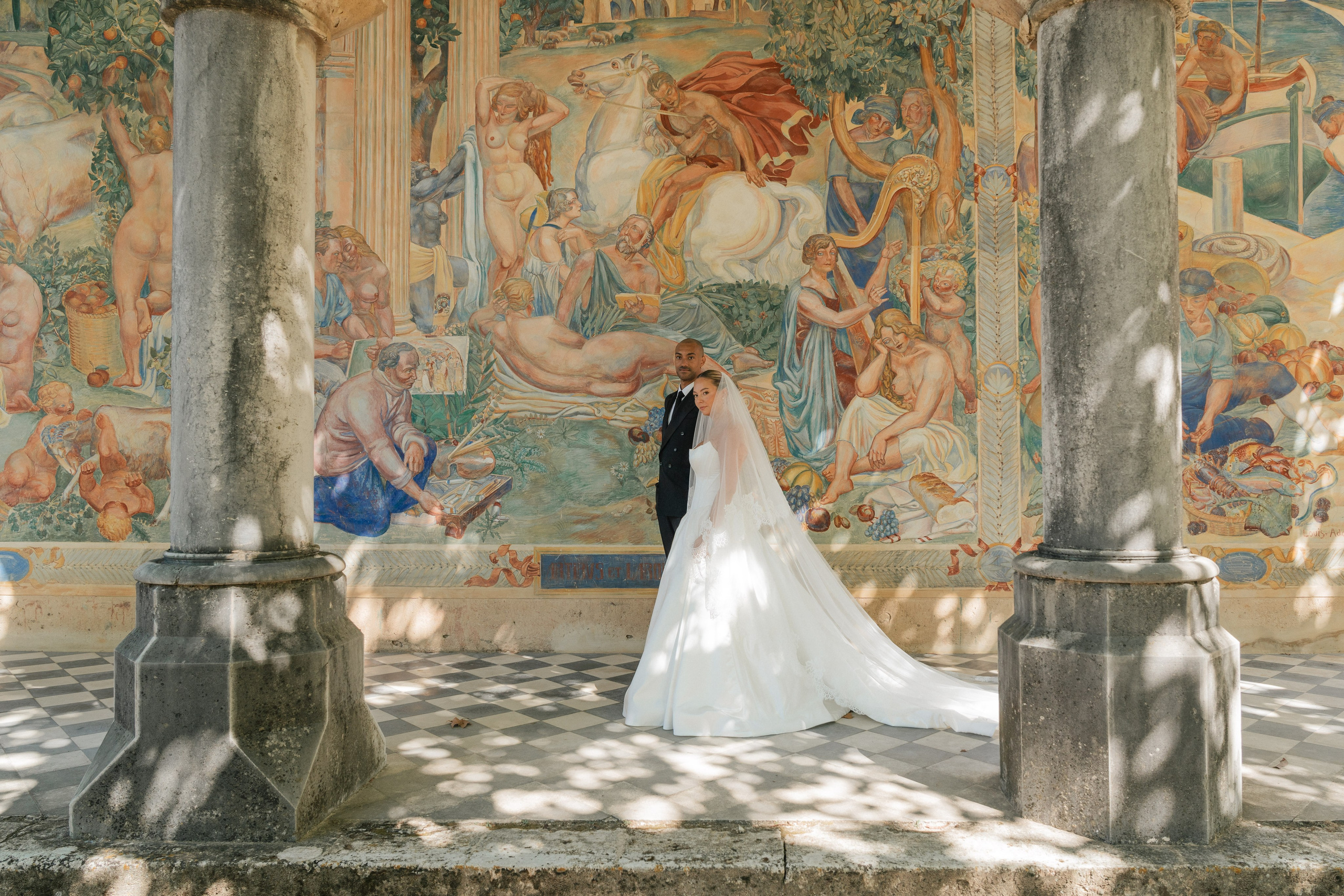 Full wedding gallery - 14h de couverture. Lucy Hubert — Photographe de mariage à Paris et en France