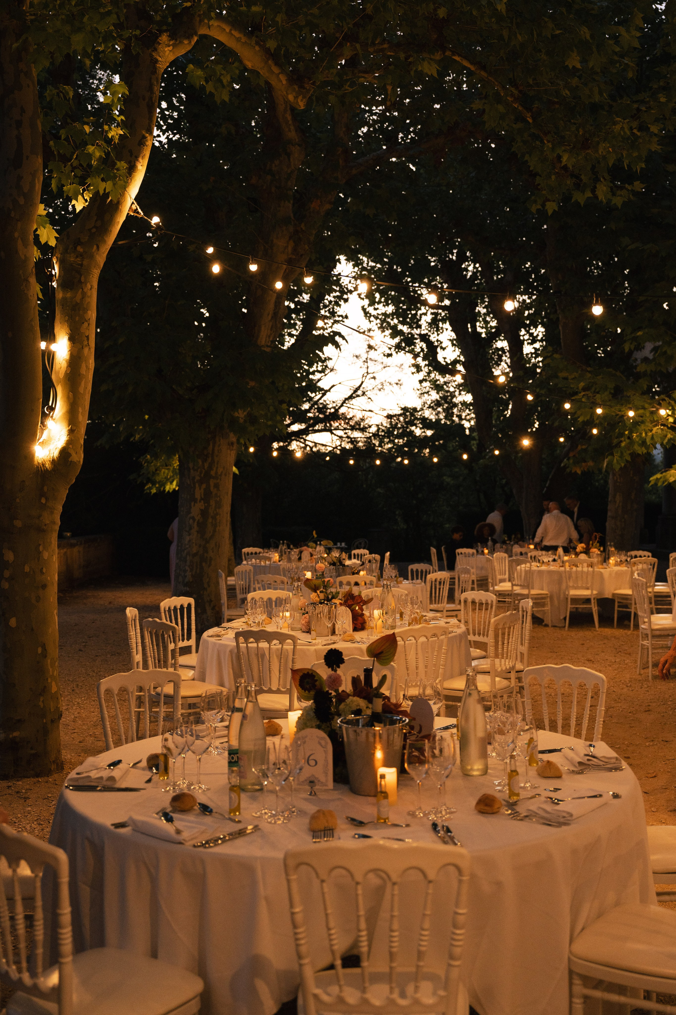 Full wedding gallery - 14h de couverture. Lucy Hubert — Photographe de mariage à Paris et en France