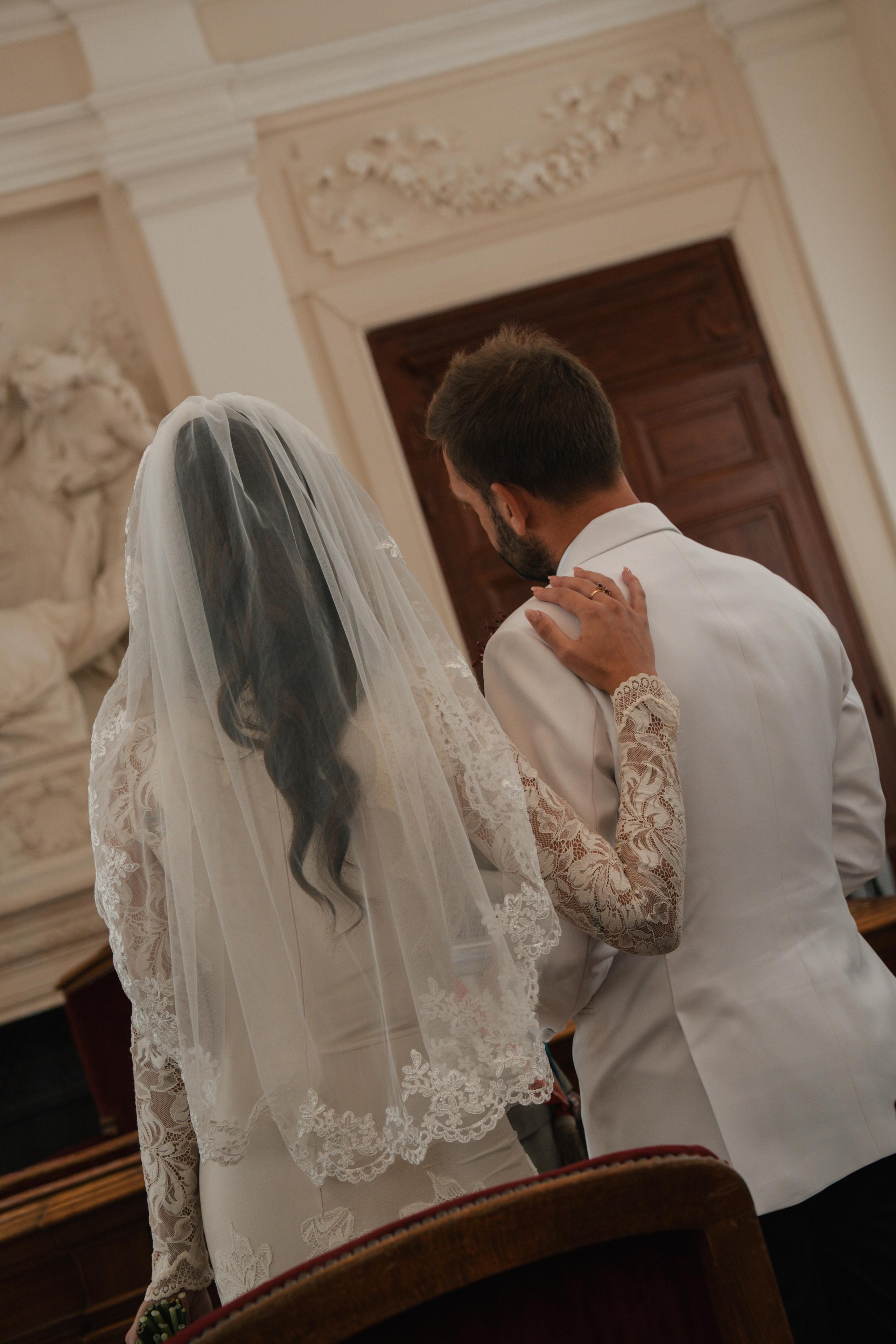 Civil wedding - 6h de couverture. Lucy Hubert — Photographe de mariage à Paris et en France