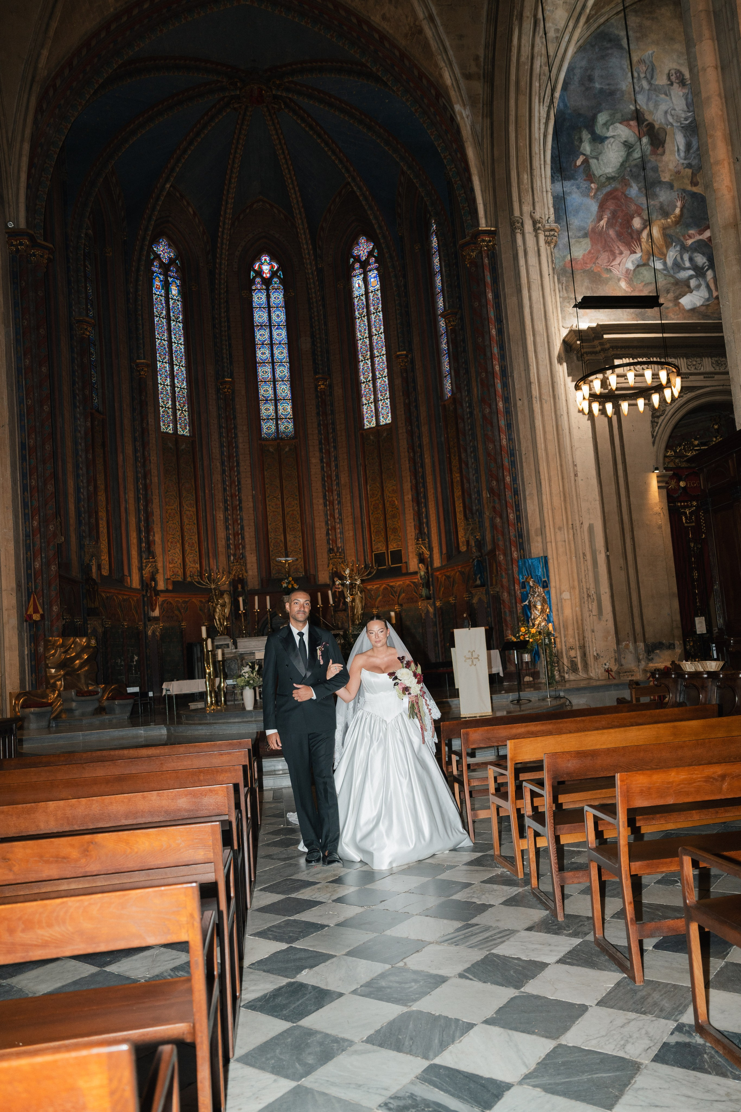 Full wedding gallery - 14h de couverture. Lucy Hubert — Photographe de mariage à Paris et en France
