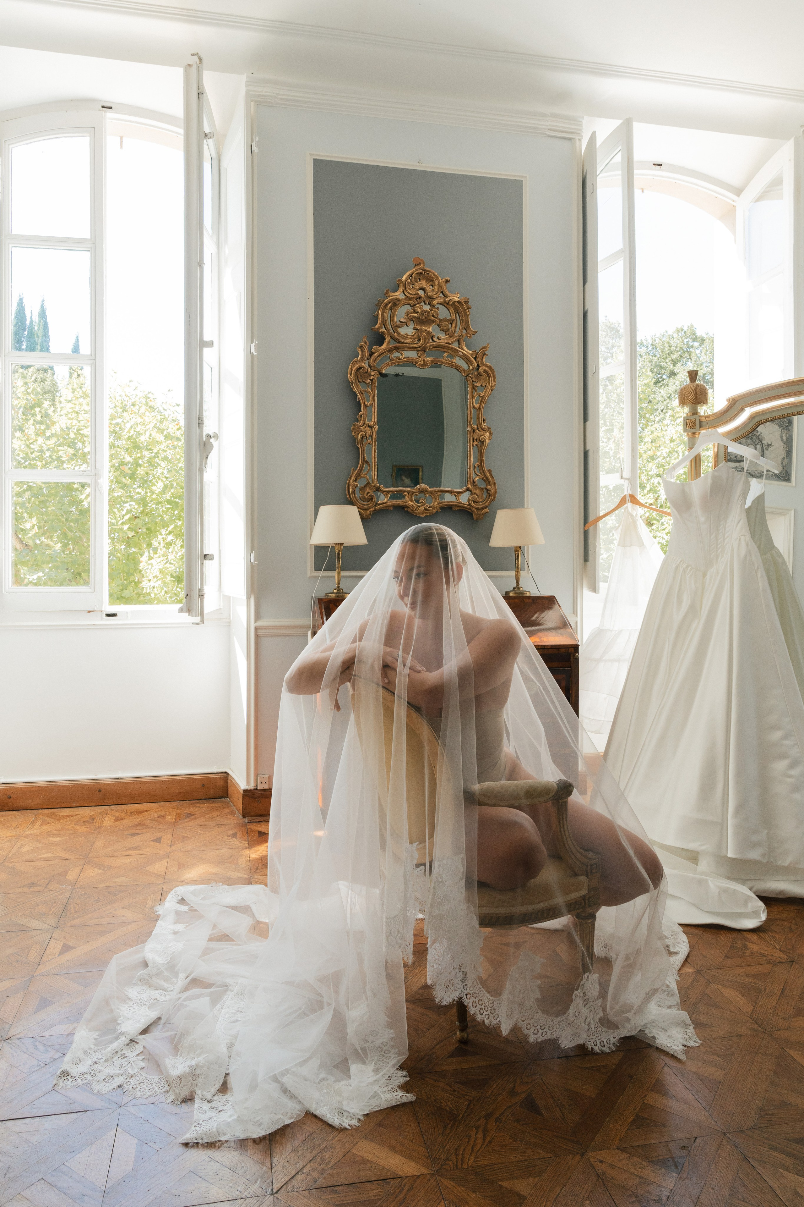 Full wedding gallery - 14h de couverture. Lucy Hubert — Photographe de mariage à Paris et en France