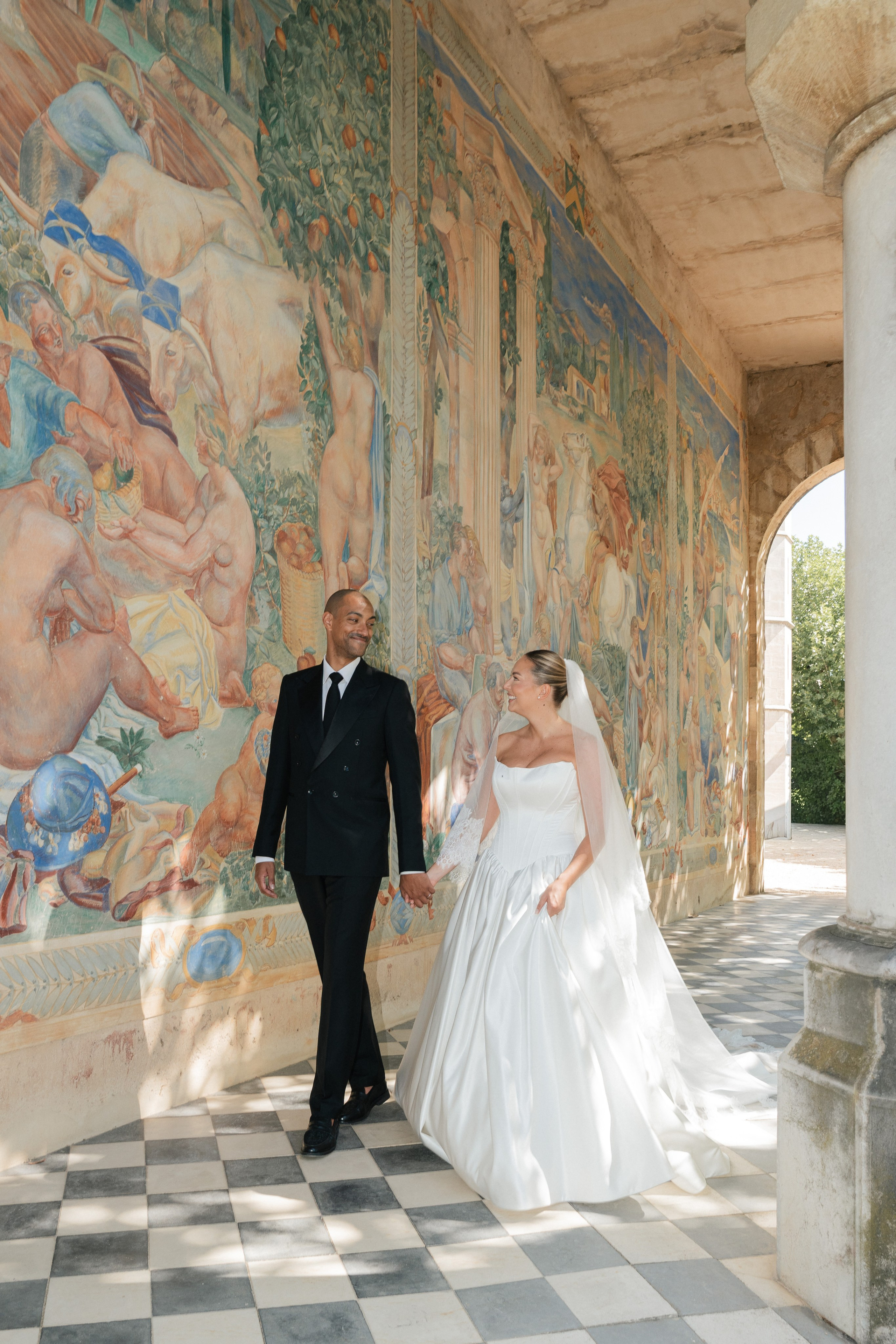 Full wedding gallery - 14h de couverture. Lucy Hubert — Photographe de mariage à Paris et en France