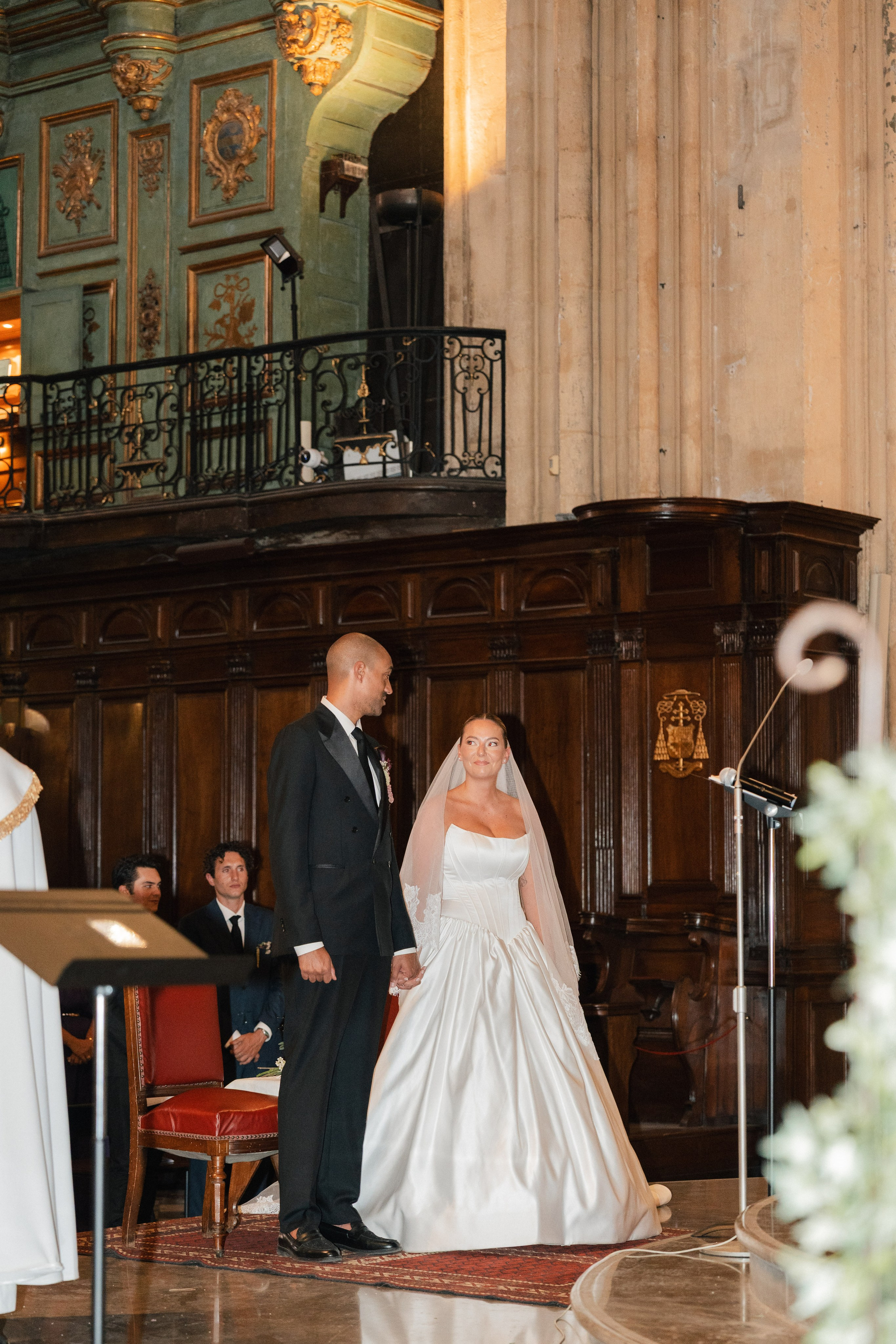 Full wedding gallery - 14h de couverture. Lucy Hubert — Photographe de mariage à Paris et en France
